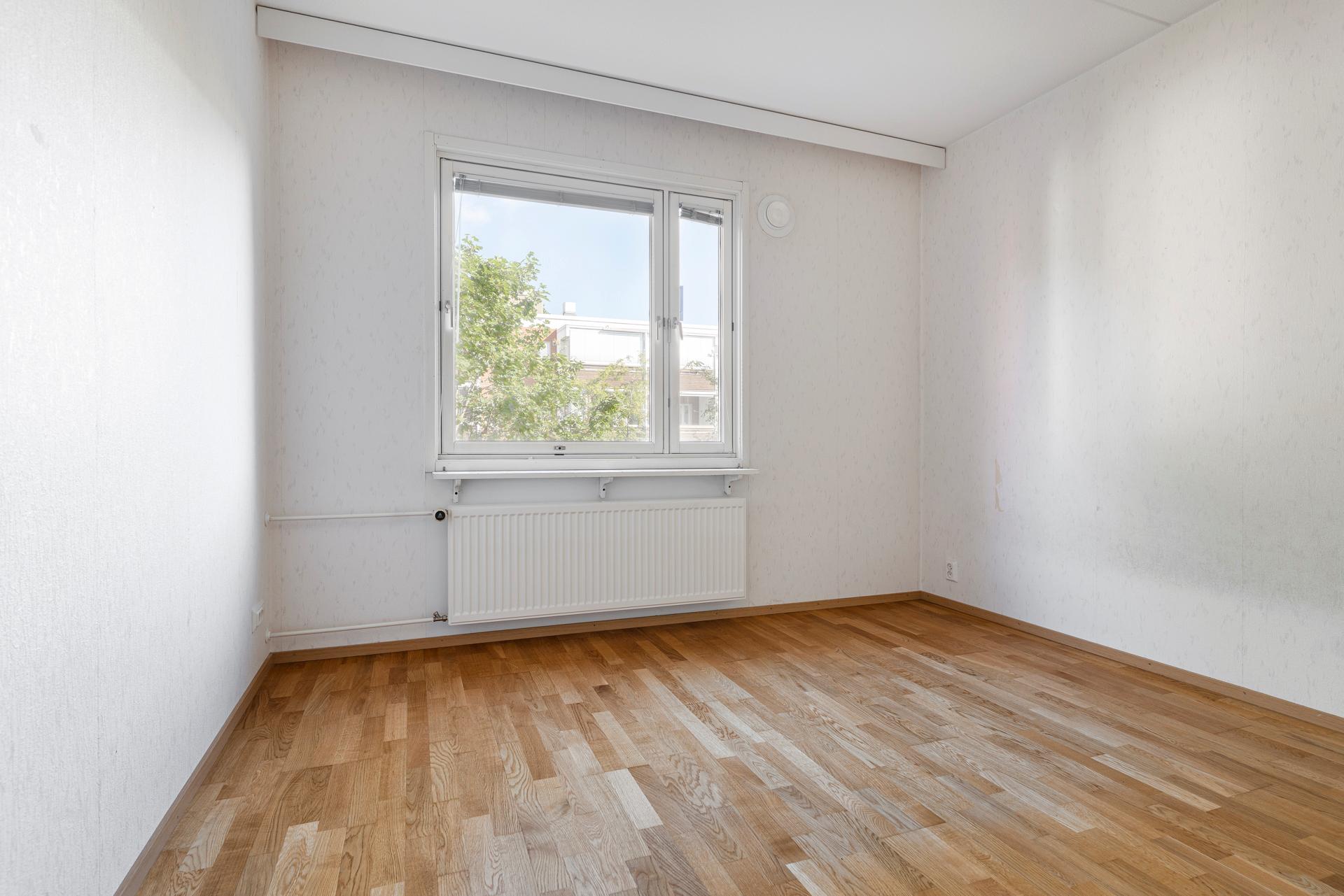 Unikkotie 3, Pukinmäki, Helsinki