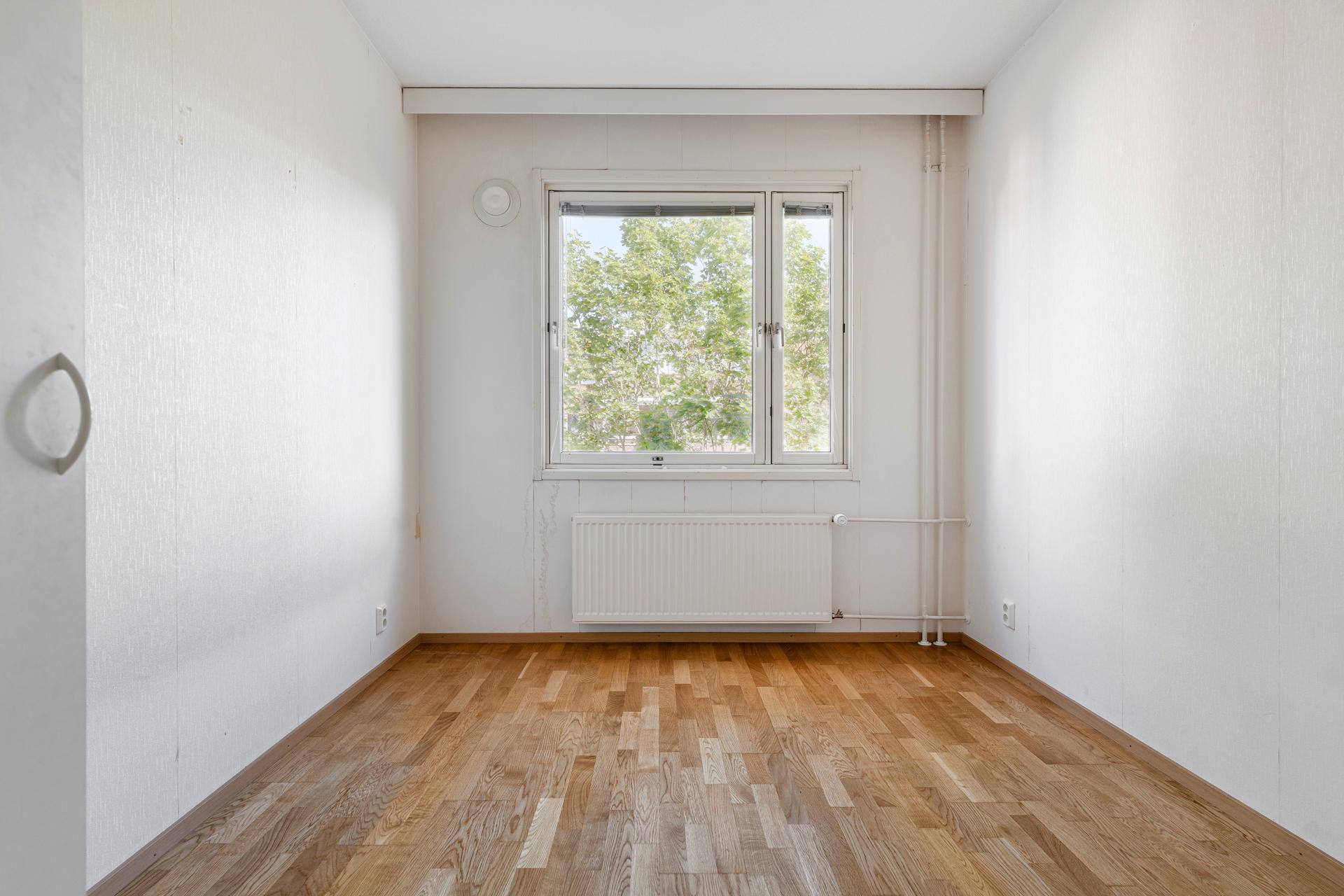 Unikkotie 3, Pukinmäki, Helsinki