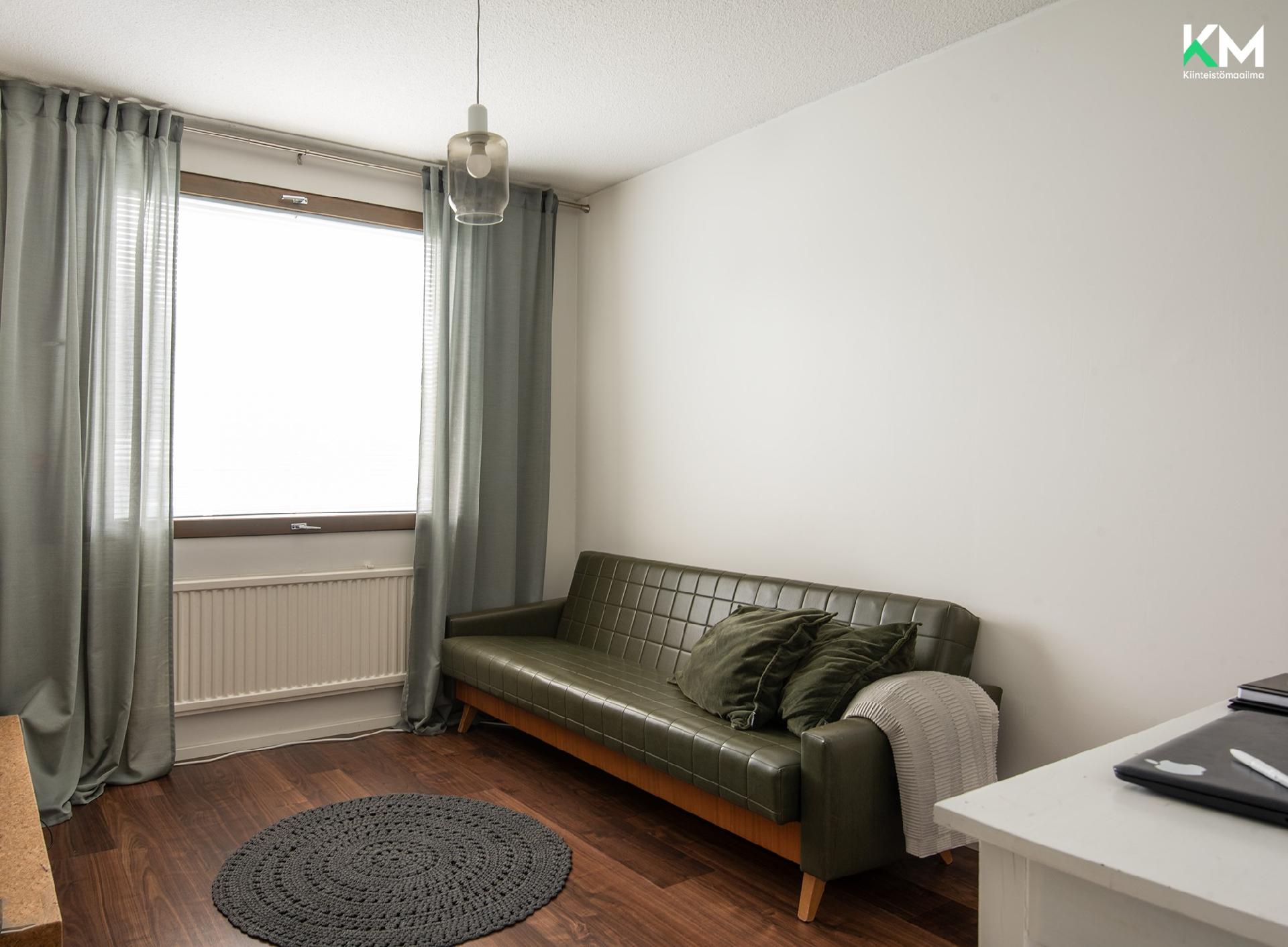 Kreetankuja 11, Keskusta, Raisio