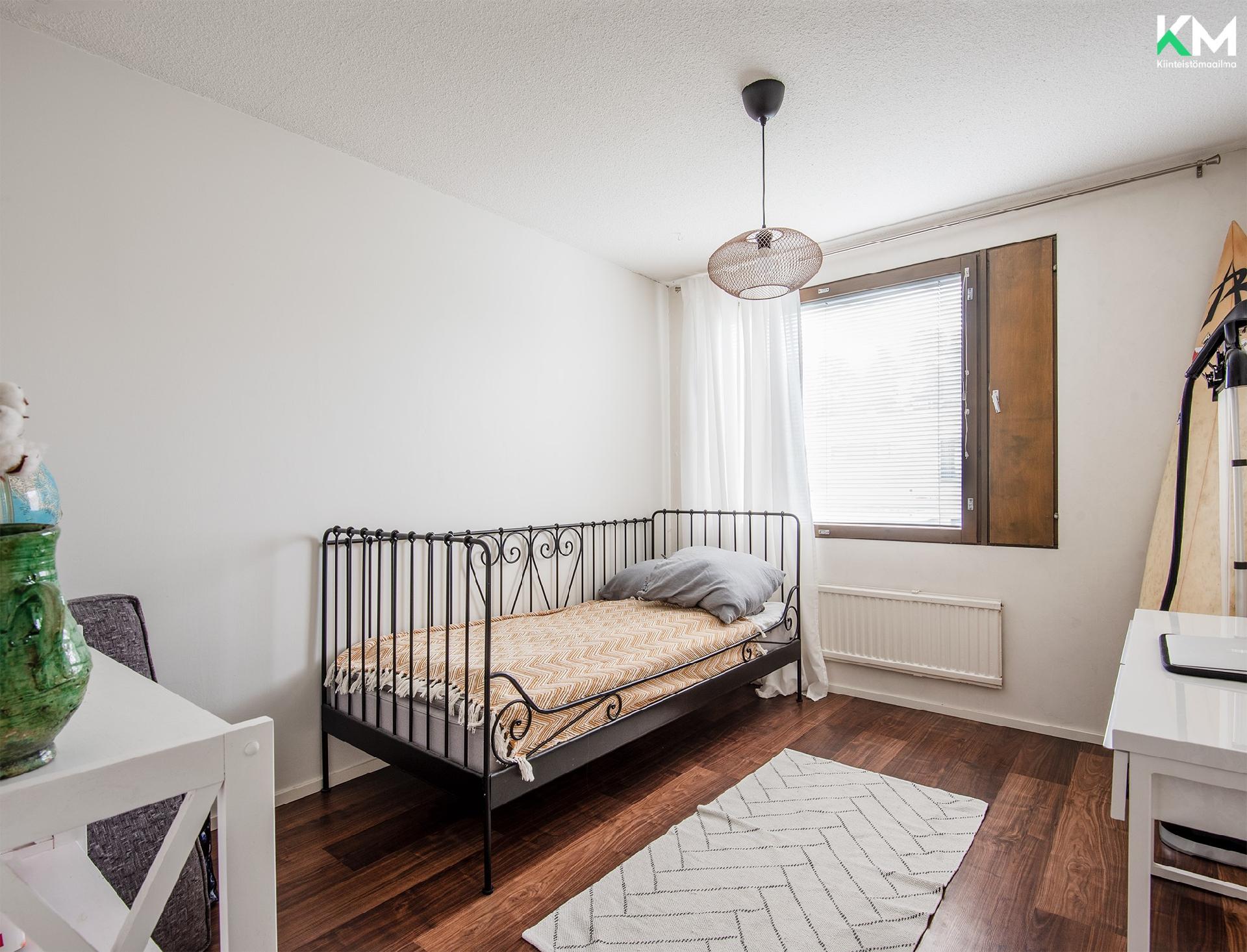 Kreetankuja 11, Keskusta, Raisio