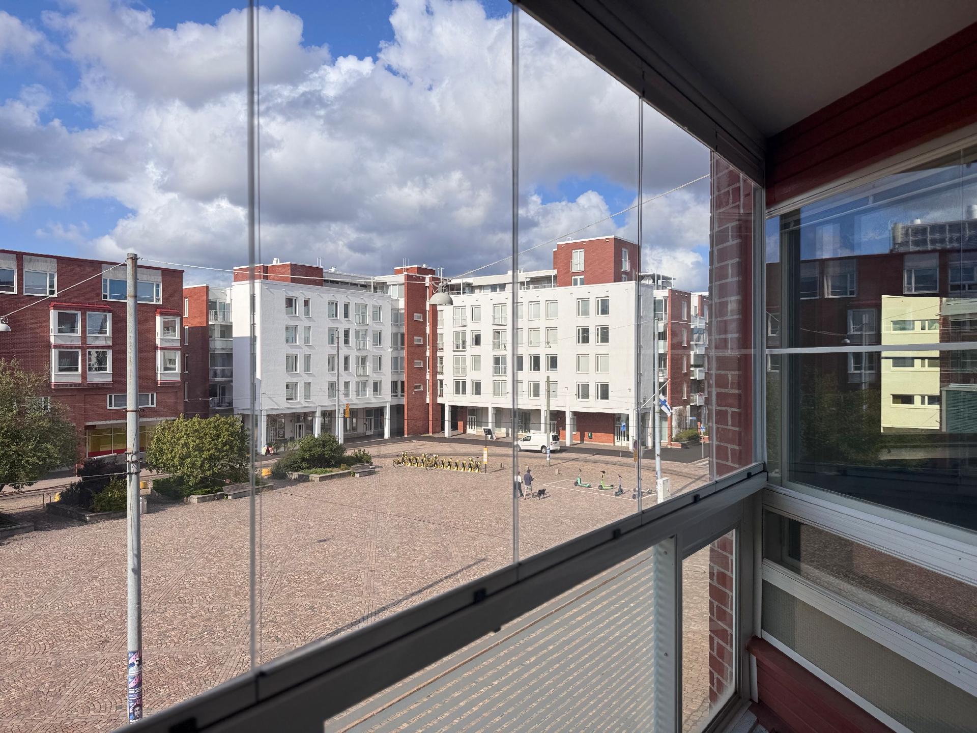 Merikasarminkatu 12, Katajanokka, Helsinki