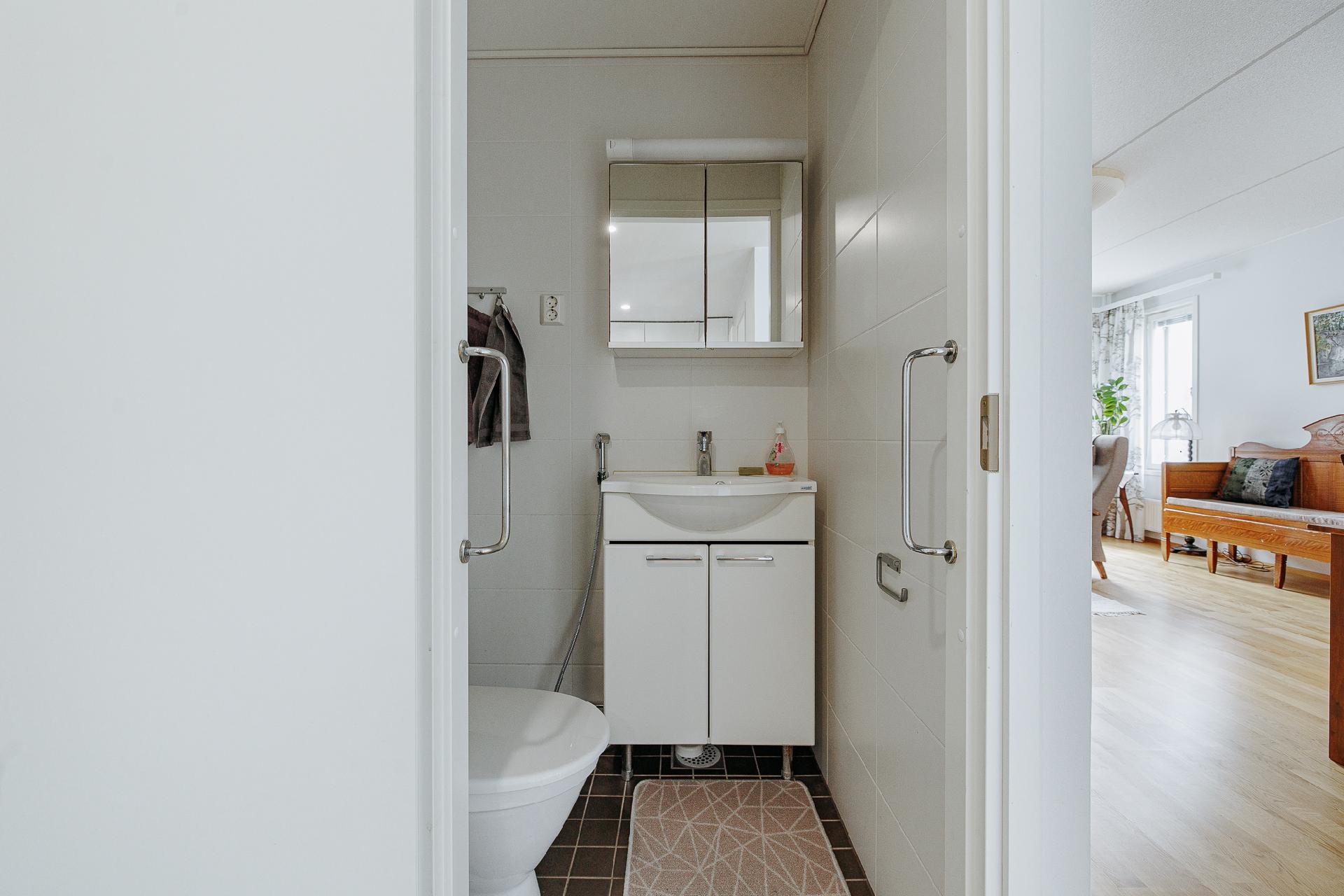 Keskuspuistikko 12, Keskusta, Kurikka