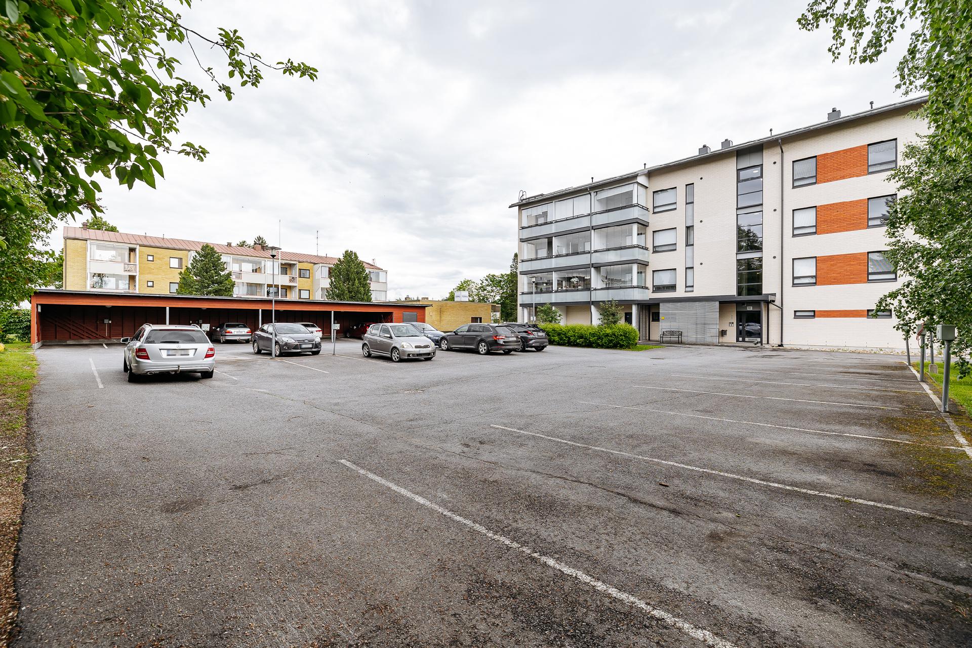 Keskuspuistikko 12, Keskusta, Kurikka