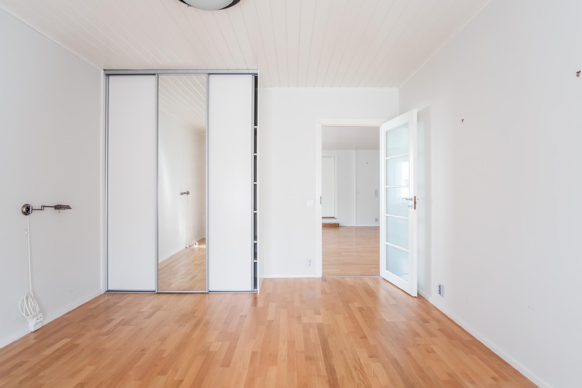 Tullikatu 13, Keskusta, Naantali