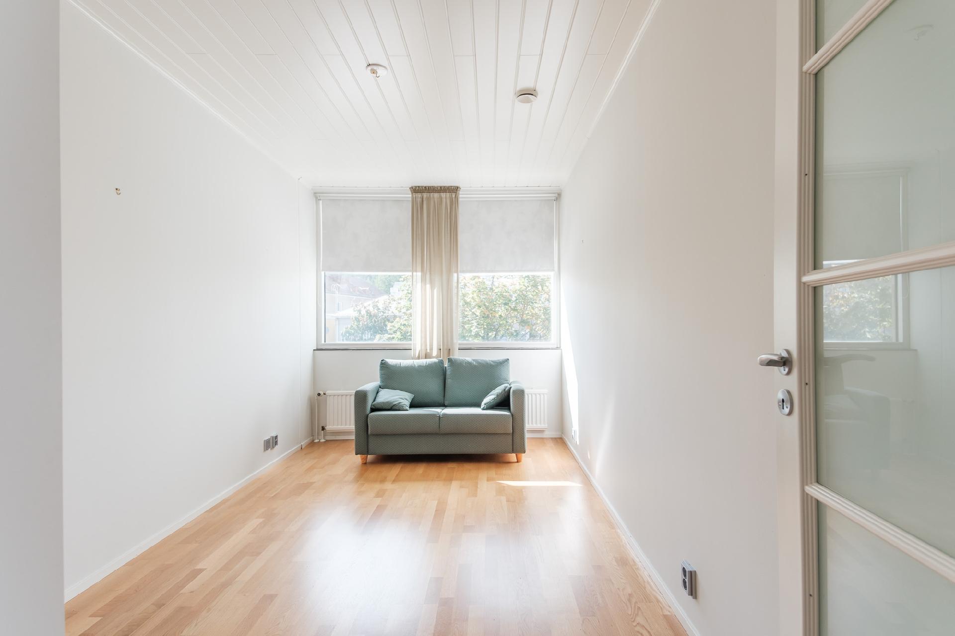 Tullikatu 13, Keskusta, Naantali