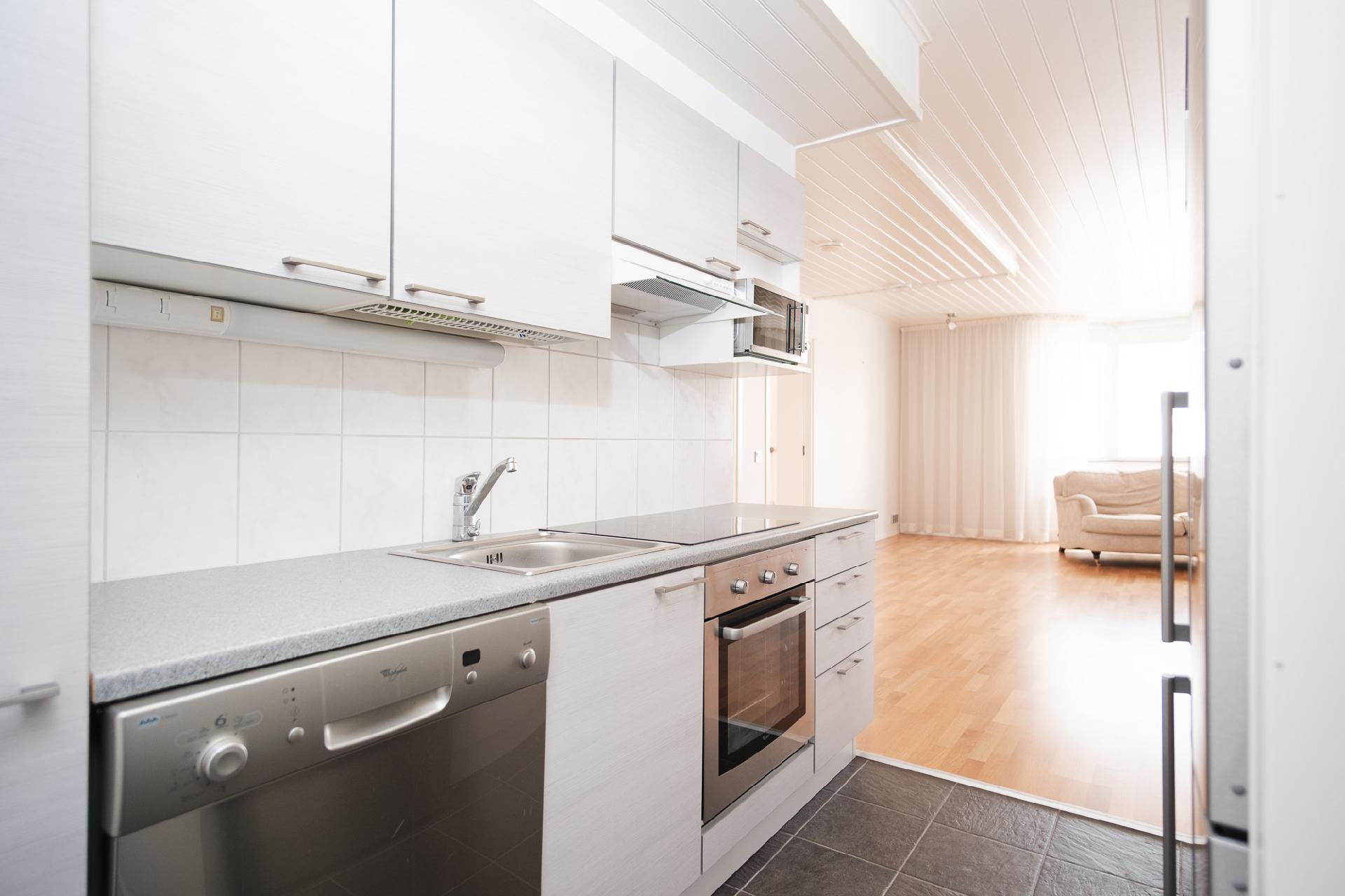 Tullikatu 13, Keskusta, Naantali