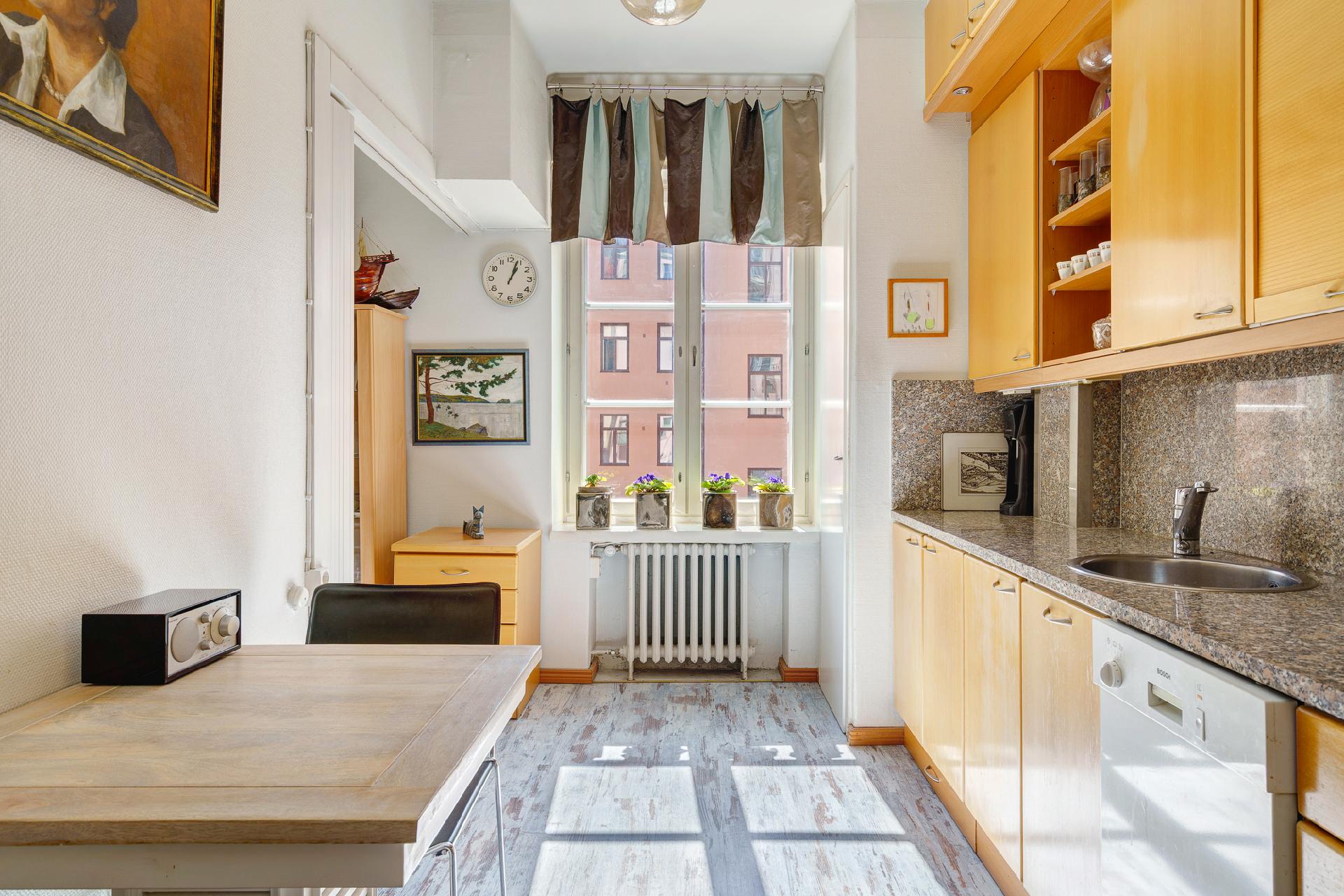 Pormestarinrinne 6, Katajanokka, Helsinki