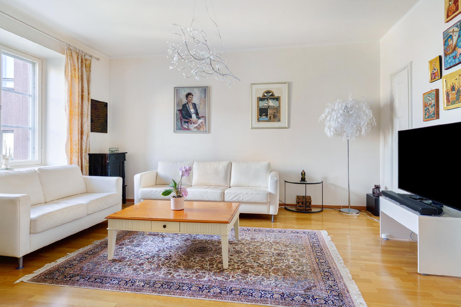 Pormestarinrinne 6, Katajanokka, Helsinki