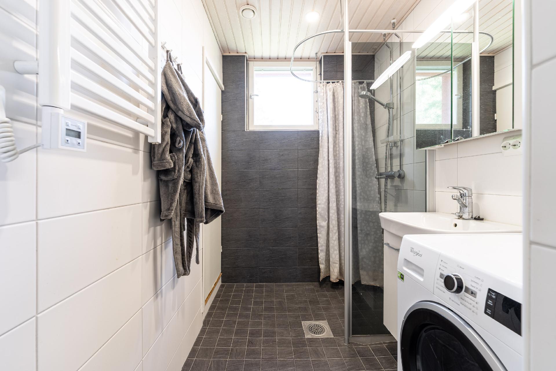 Suunnistajantie 5, Puijonlaakso, Kuopio