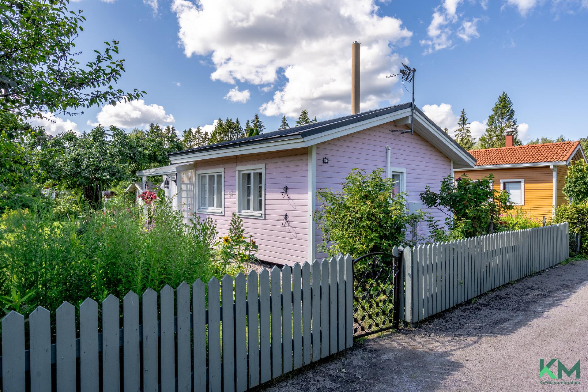 Oulunkylän Siirtolapuutarha, Myllypellontie 6, Akileijapolku 181, Oulunkylä, Helsinki