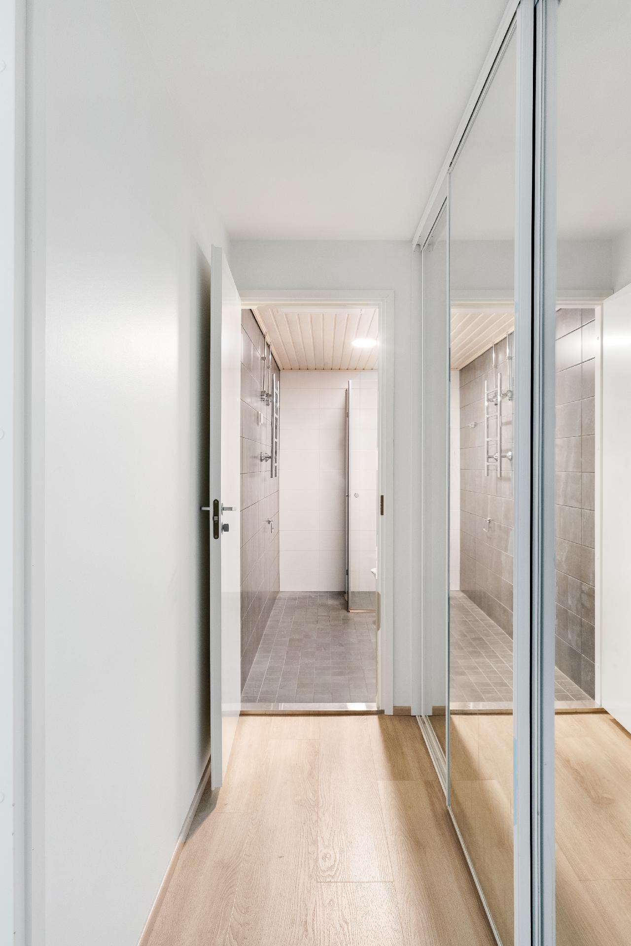 Rajametsäntie 34, Maunula, Helsinki