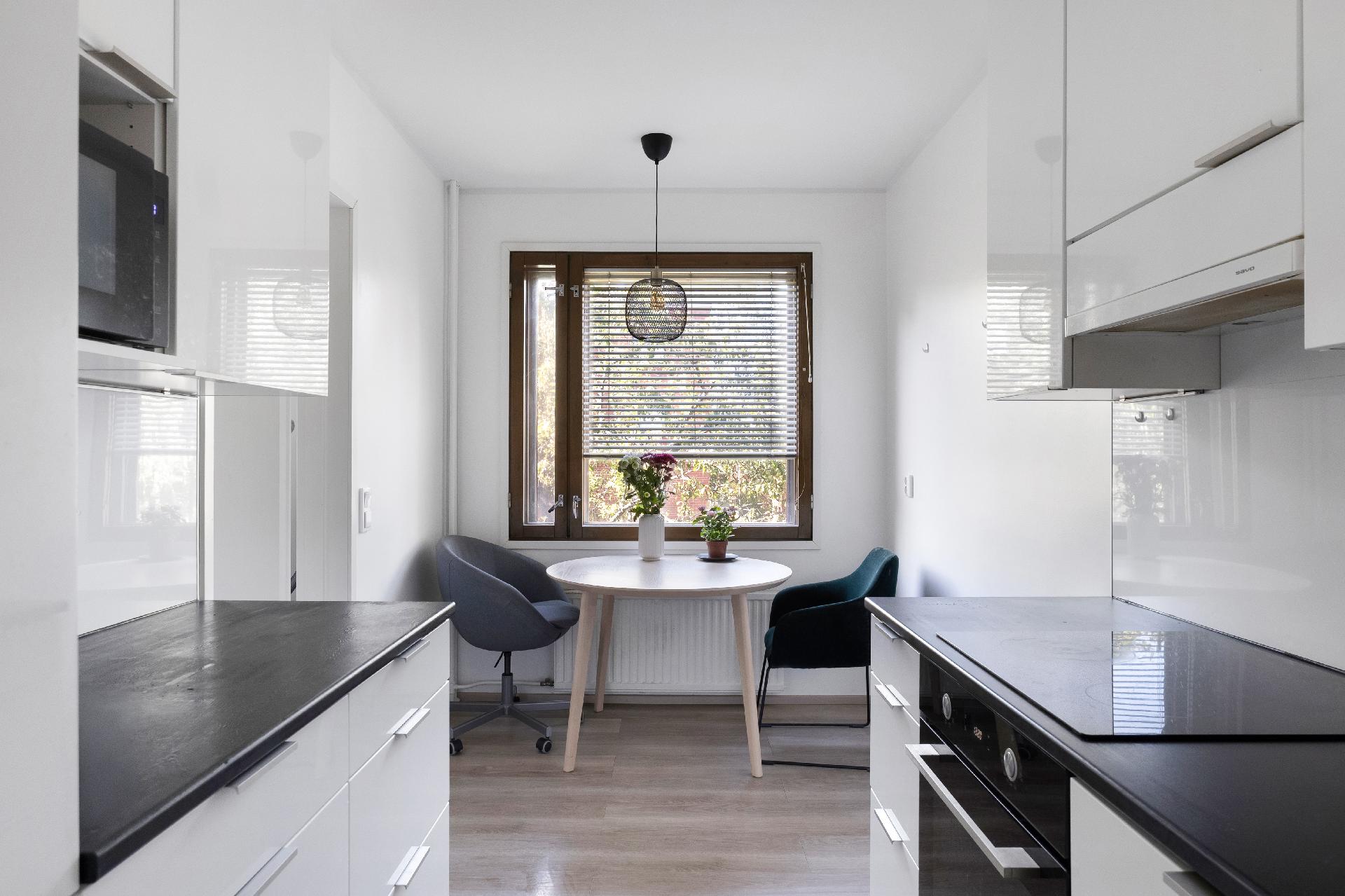 Rajametsäntie 34, Maunula, Helsinki