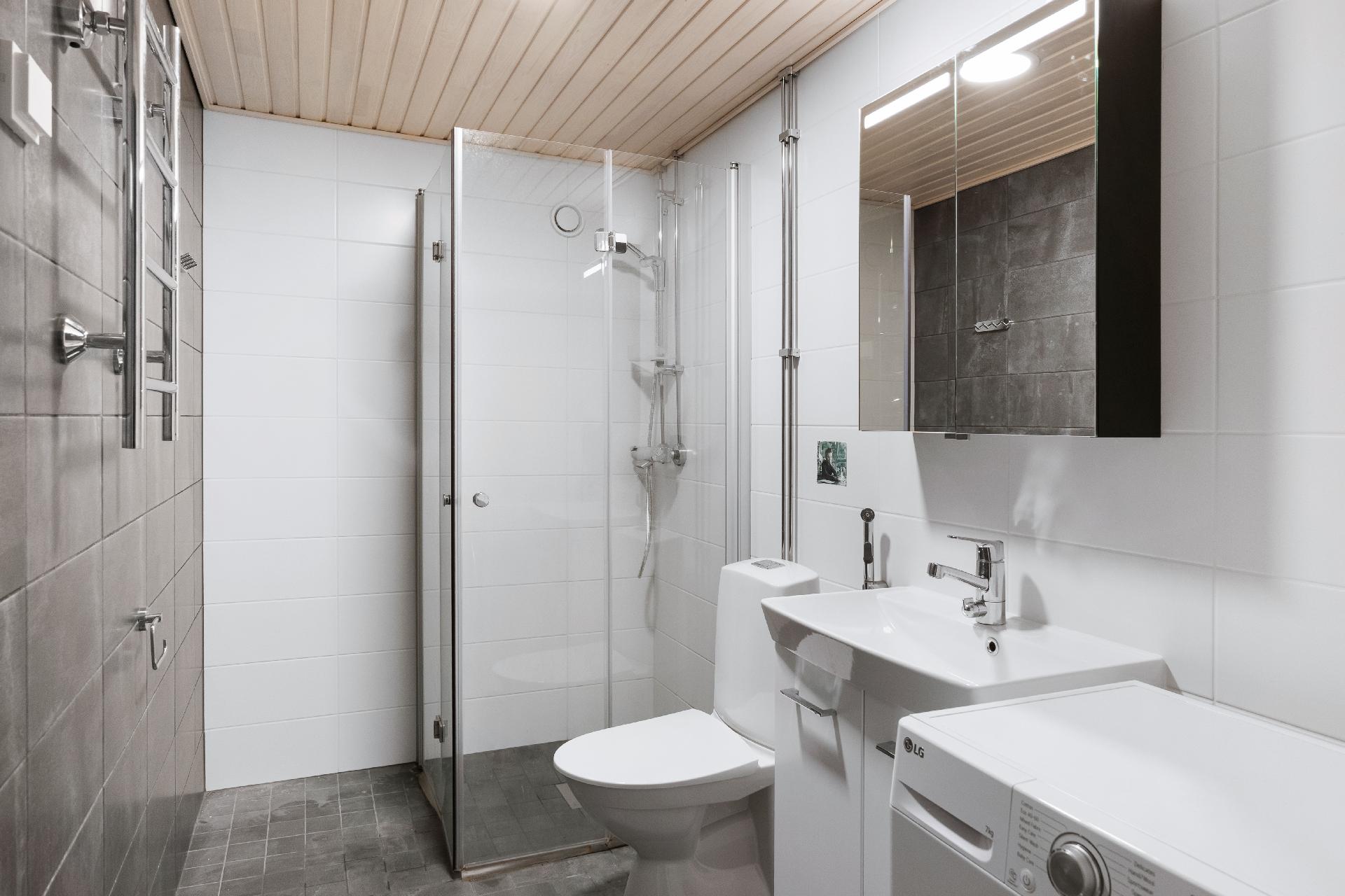 Rajametsäntie 34, Maunula, Helsinki