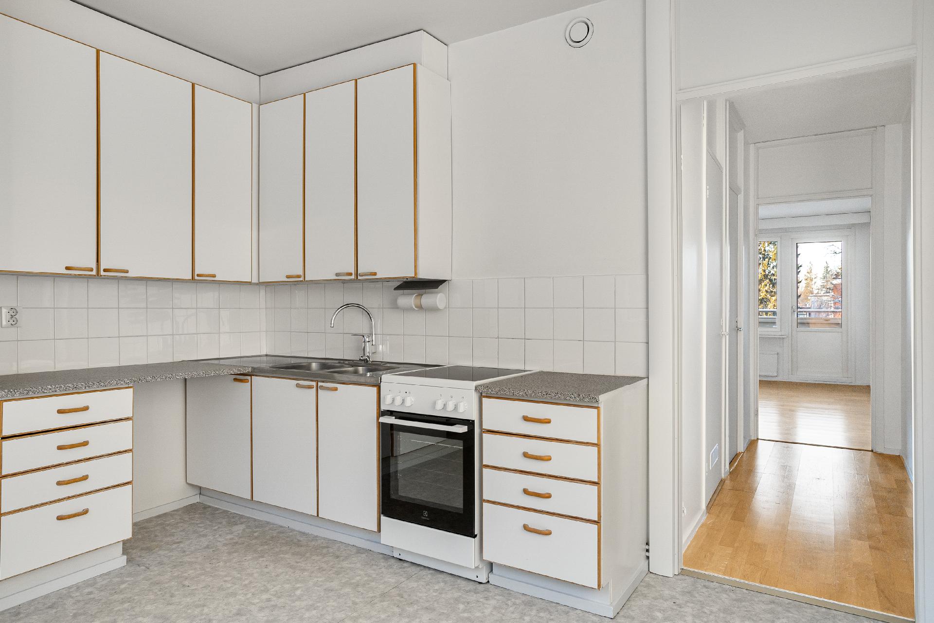 Jukolantie 15, Viitakumpu, Kouvola