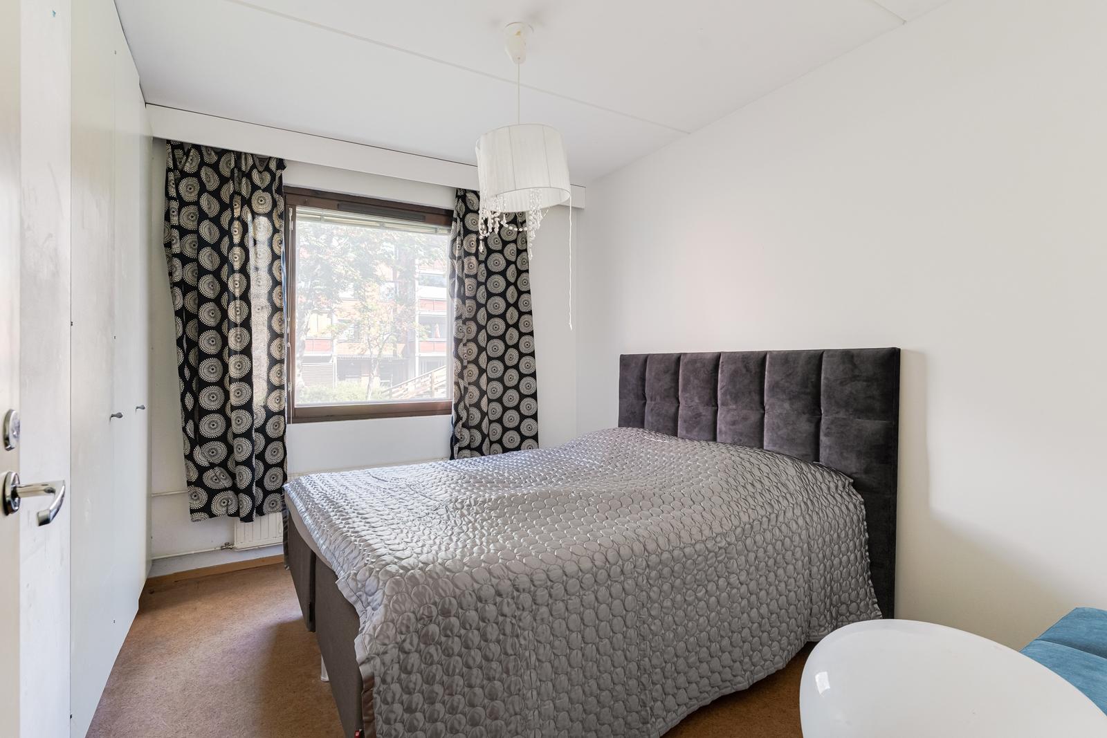 Suvikuja 2, Malmi, Helsinki