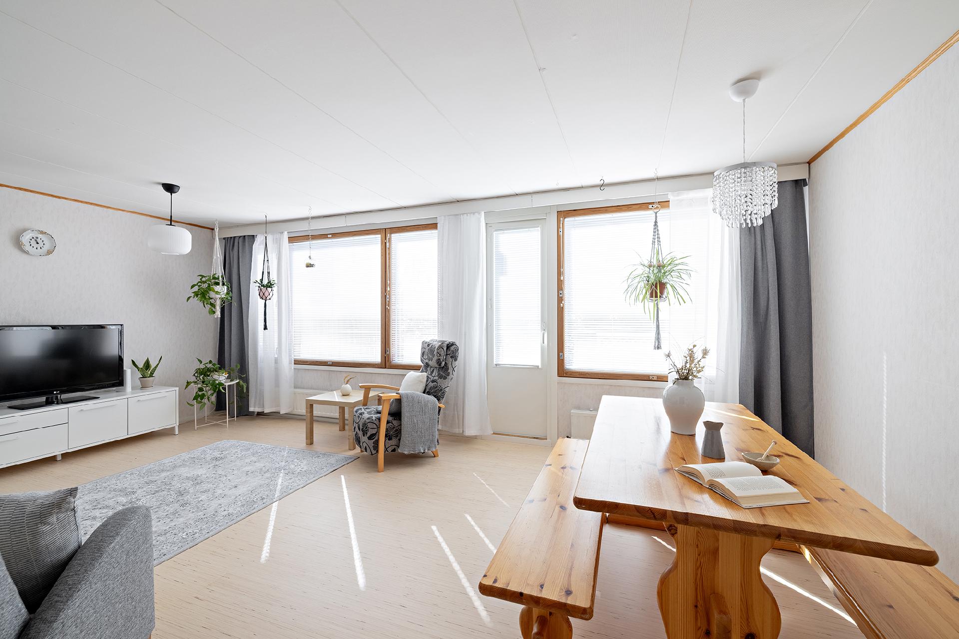 Märssytie 1, Mustasuo, Oulu