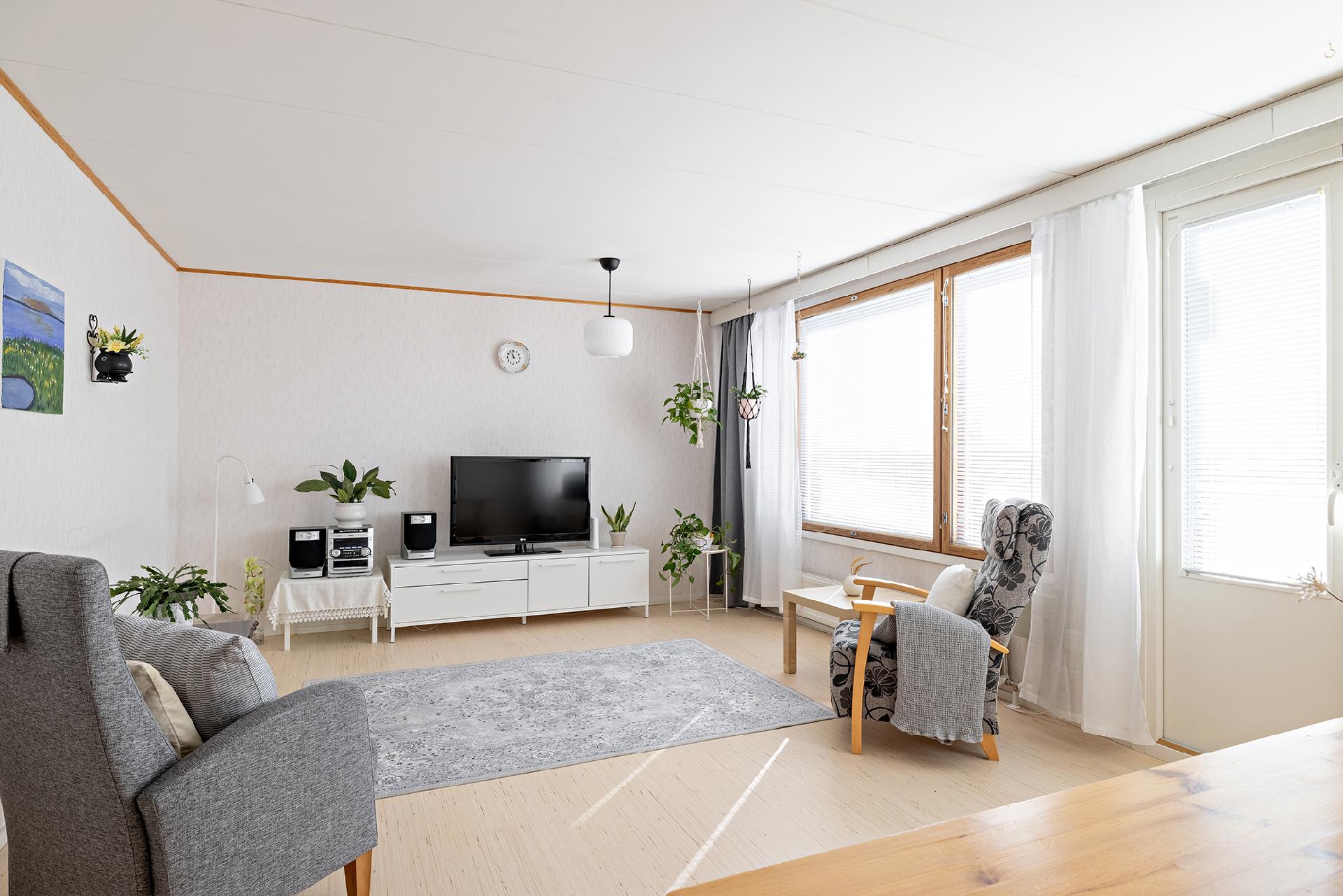 Märssytie 1, Mustasuo, Oulu