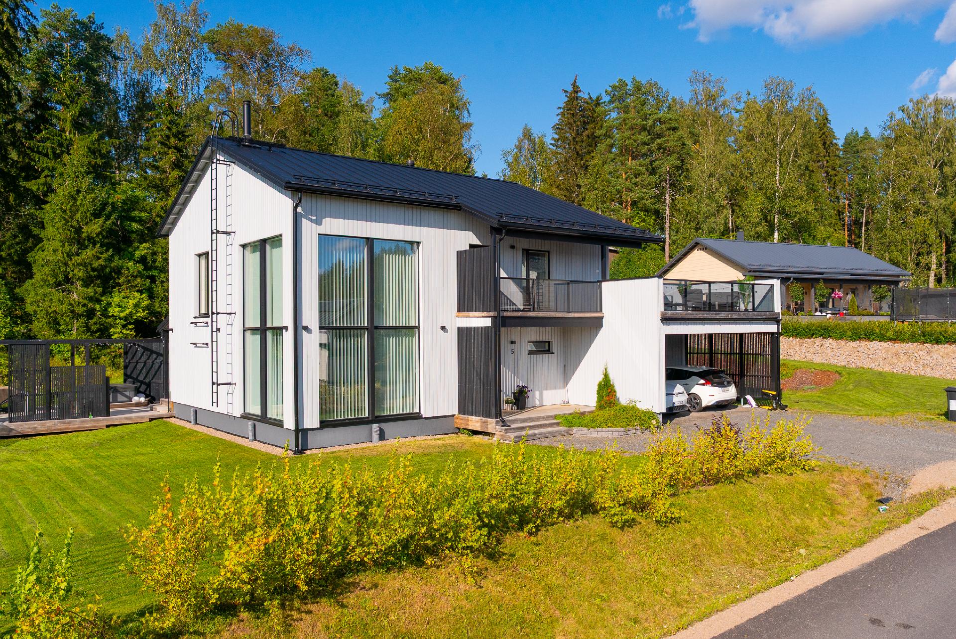 Myllynsiipi 5, Hautalahti, Muurame