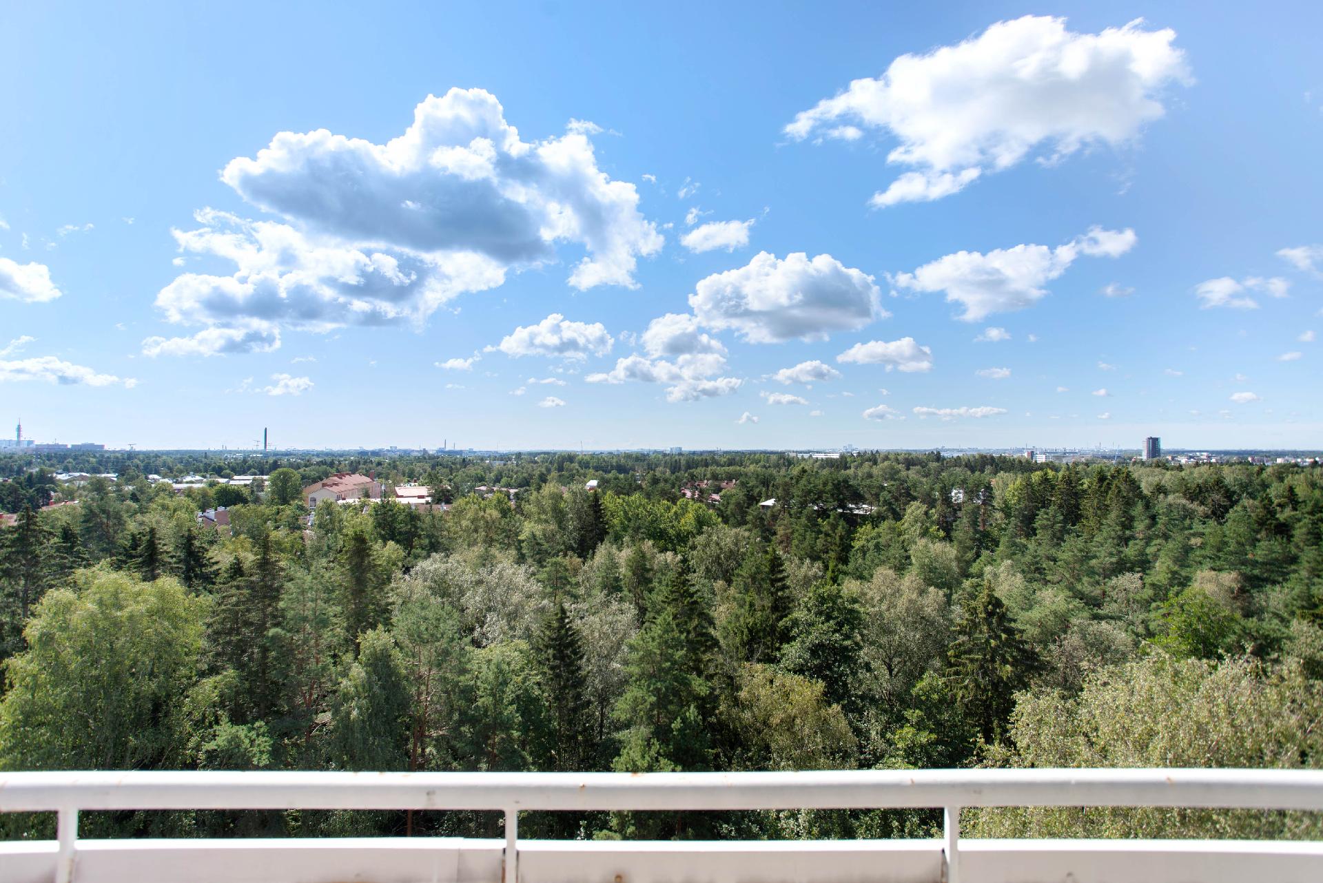 Adolf Lindforsin tie 7, Pohjois-Haaga, Helsinki