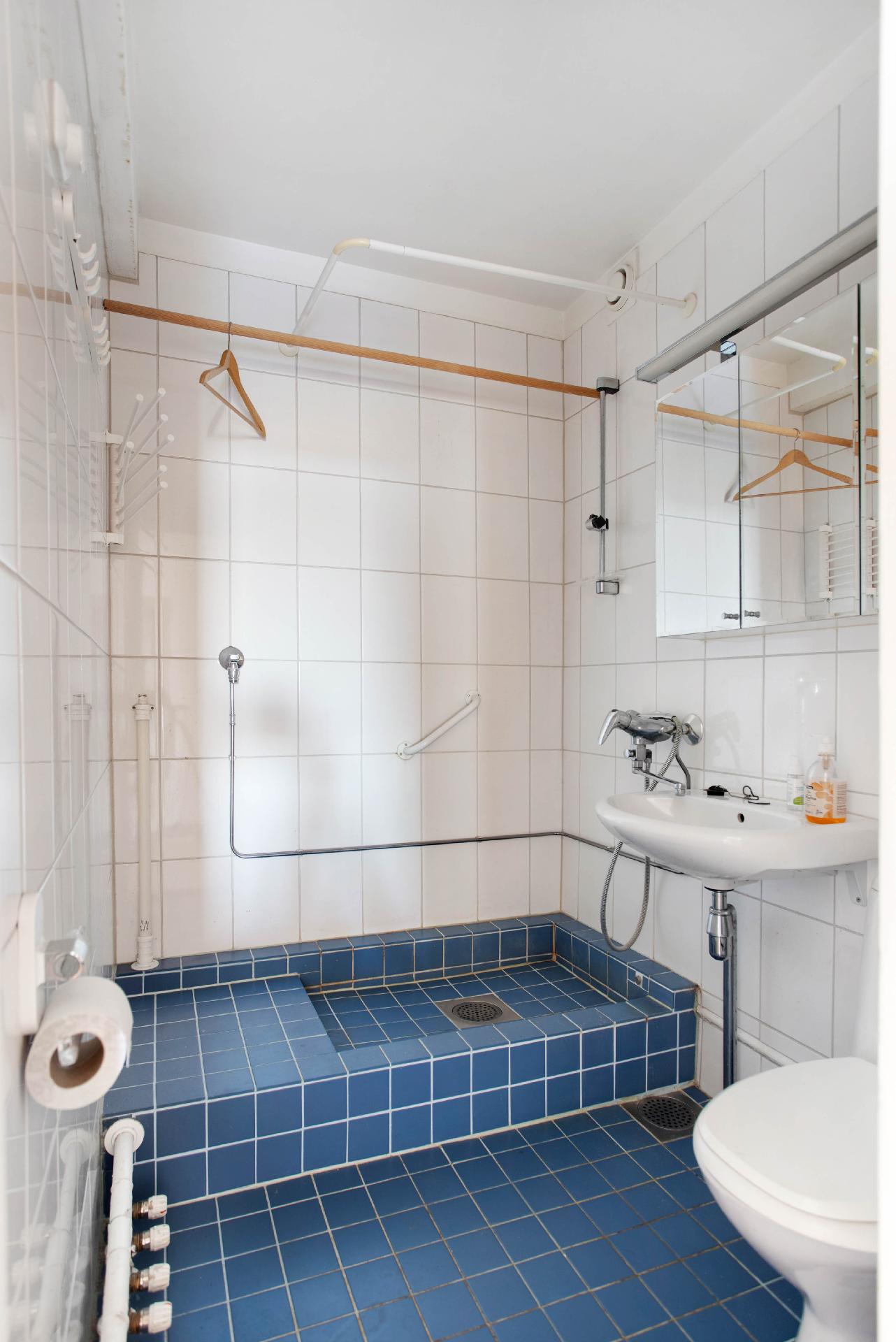 Adolf Lindforsin tie 7, Pohjois-Haaga, Helsinki