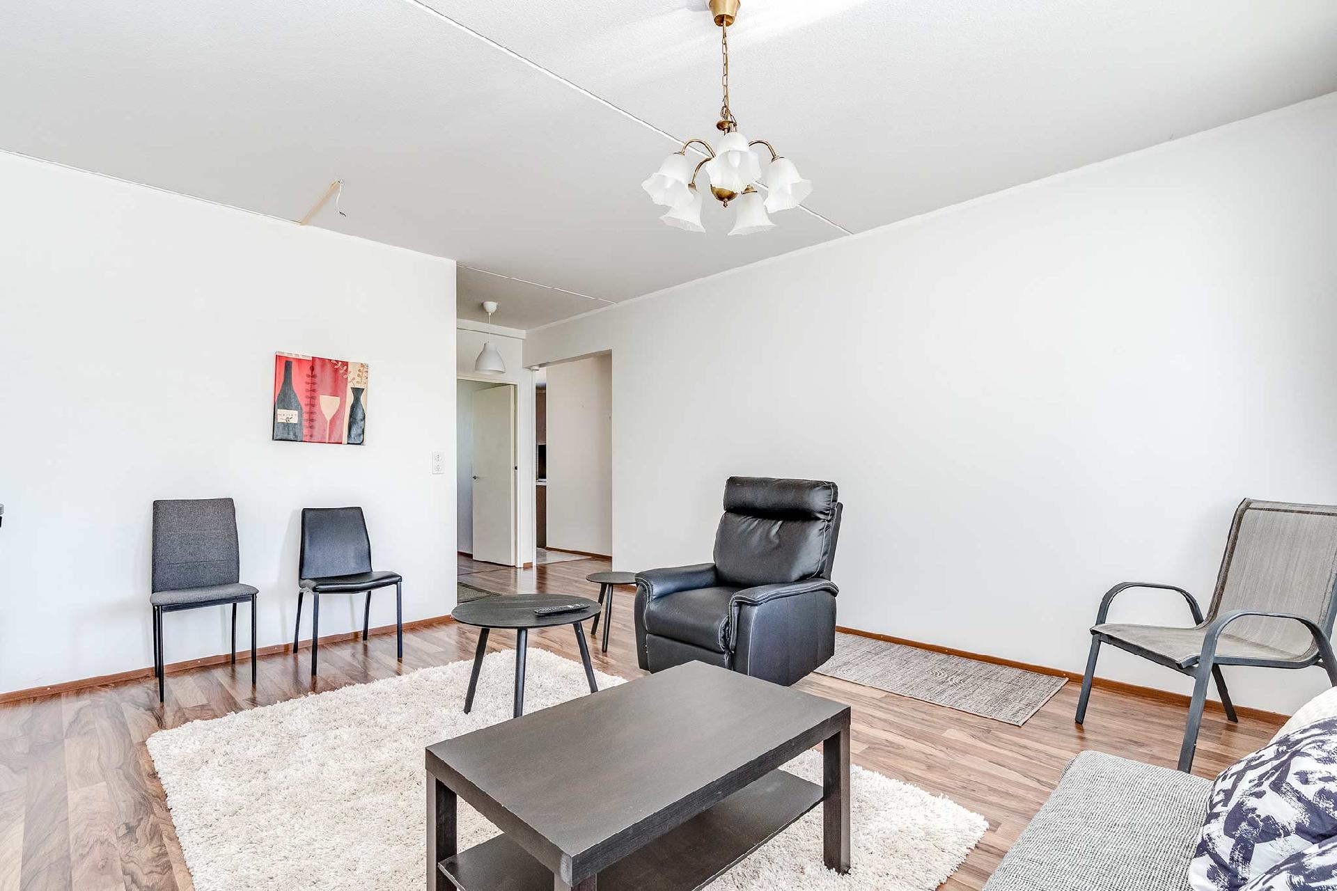 Metsälauvalantie 2-4, Suorama, Kangasala