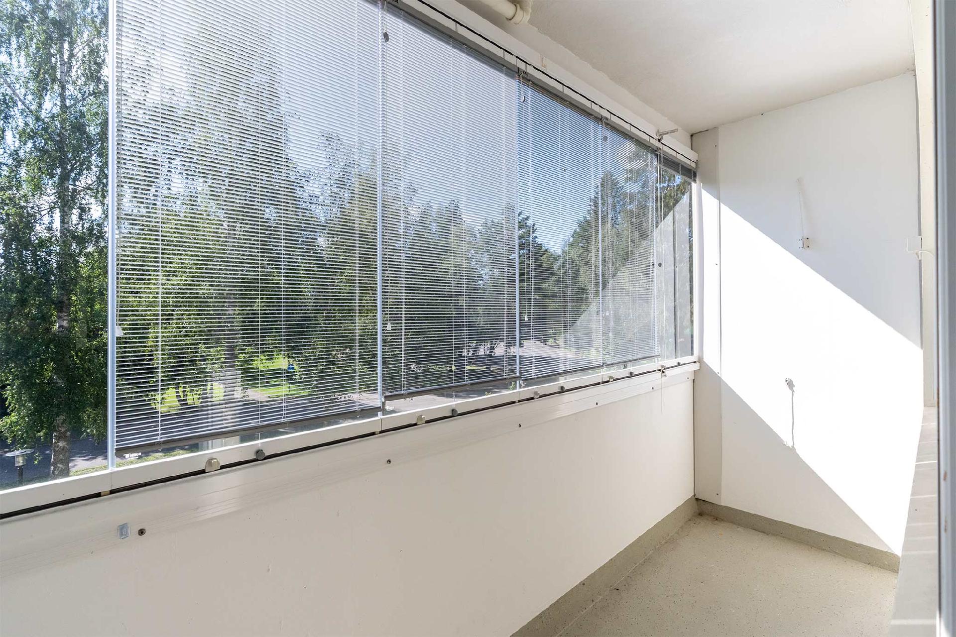 Metsälauvalantie 2-4, Suorama, Kangasala