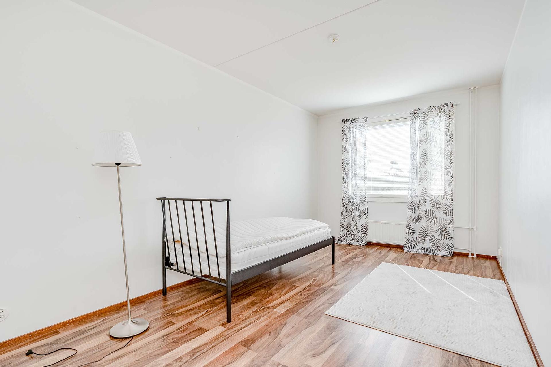 Metsälauvalantie 2-4, Suorama, Kangasala