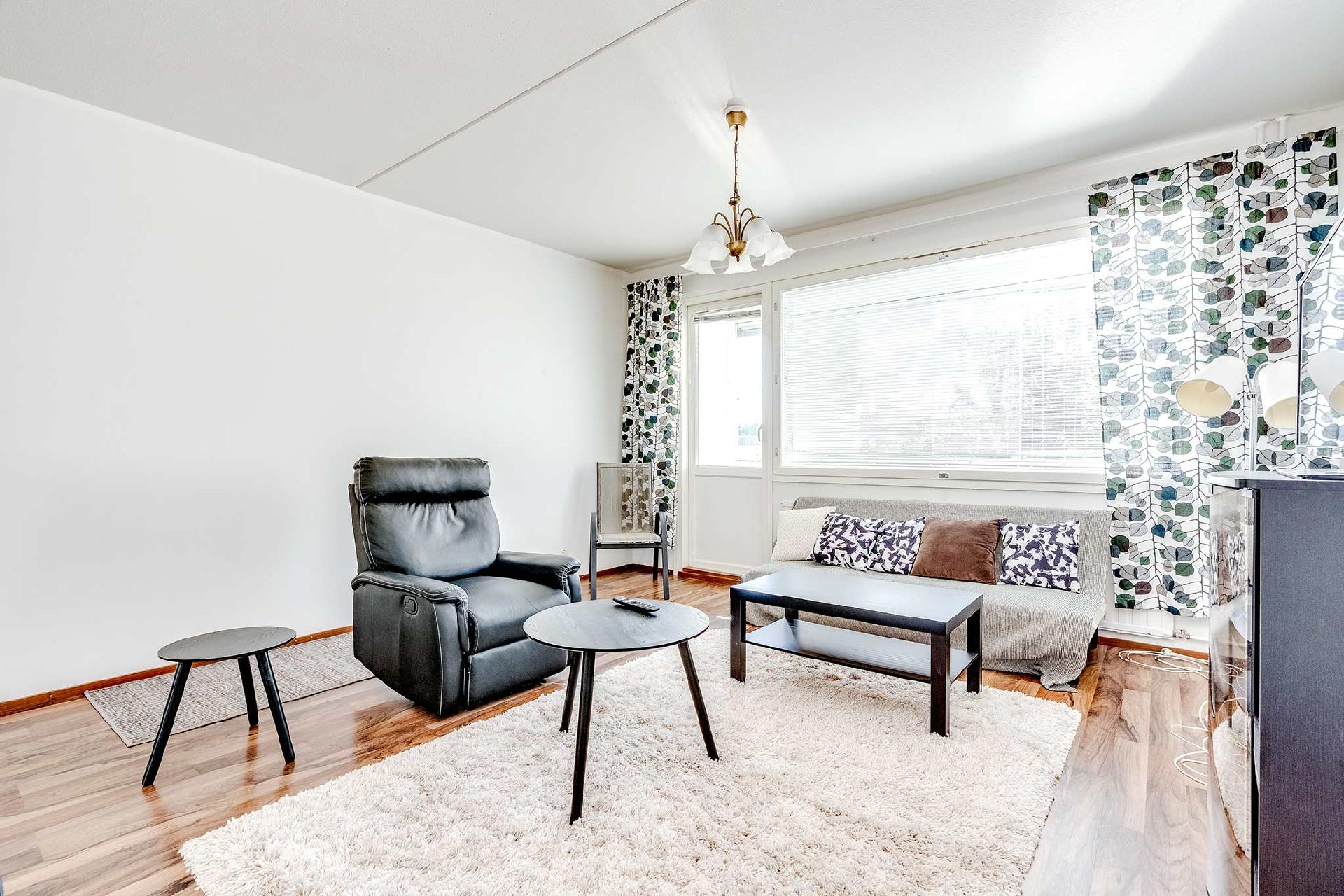 Metsälauvalantie 2-4, Suorama, Kangasala