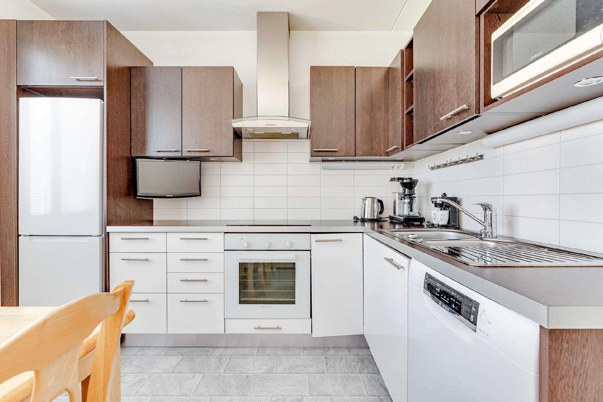 Metsälauvalantie 2-4, Suorama, Kangasala