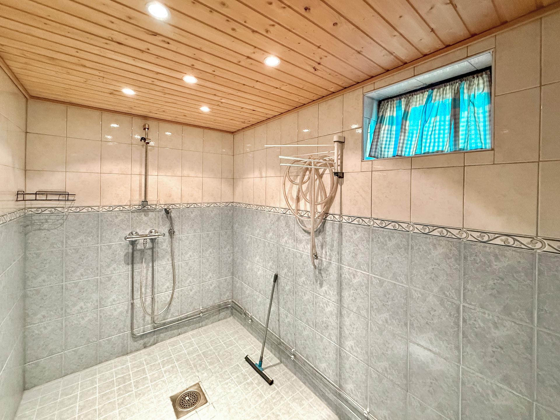 Taloyhtiön pesuhuone