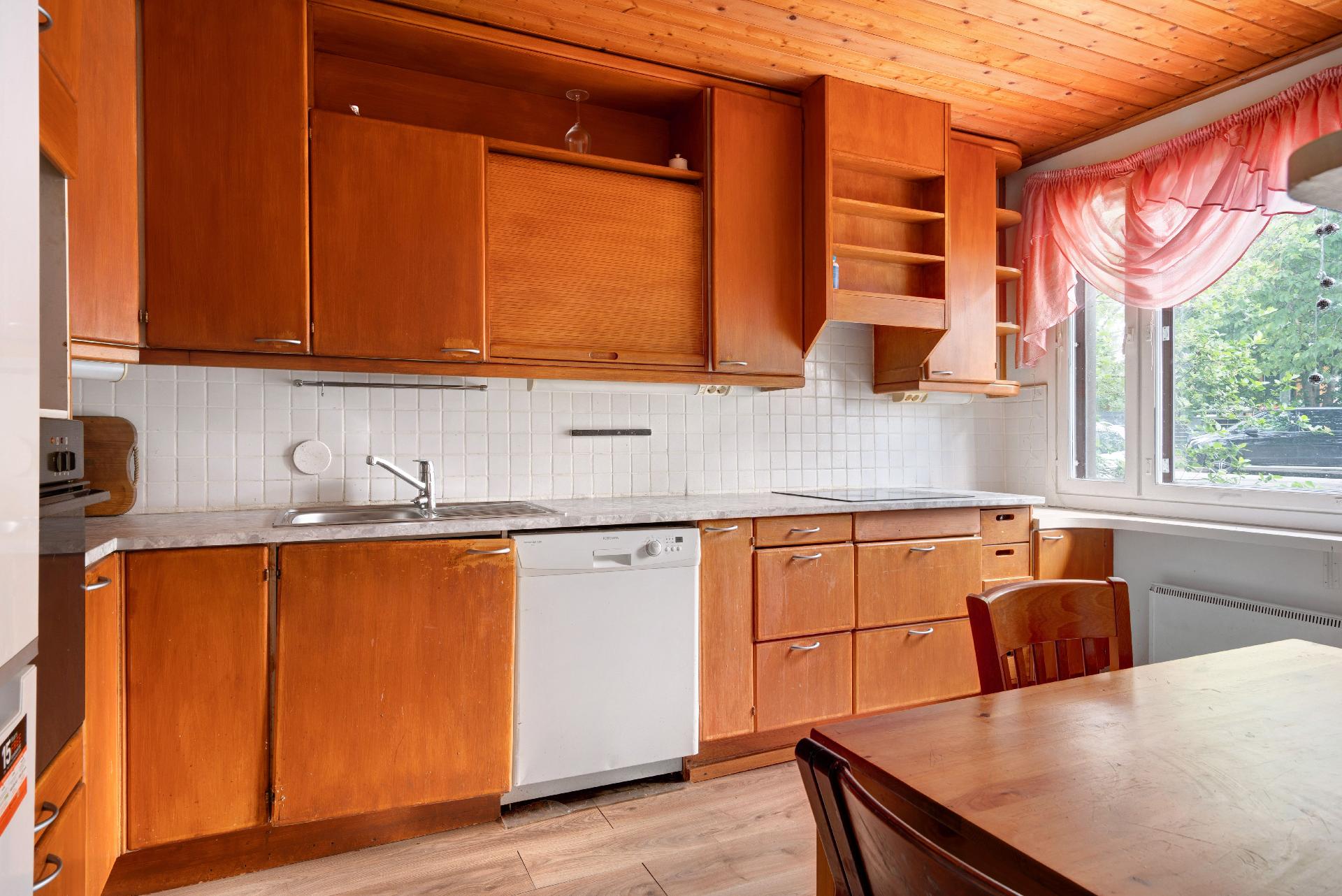 Kyntäjäntie 20, Konala, Helsinki