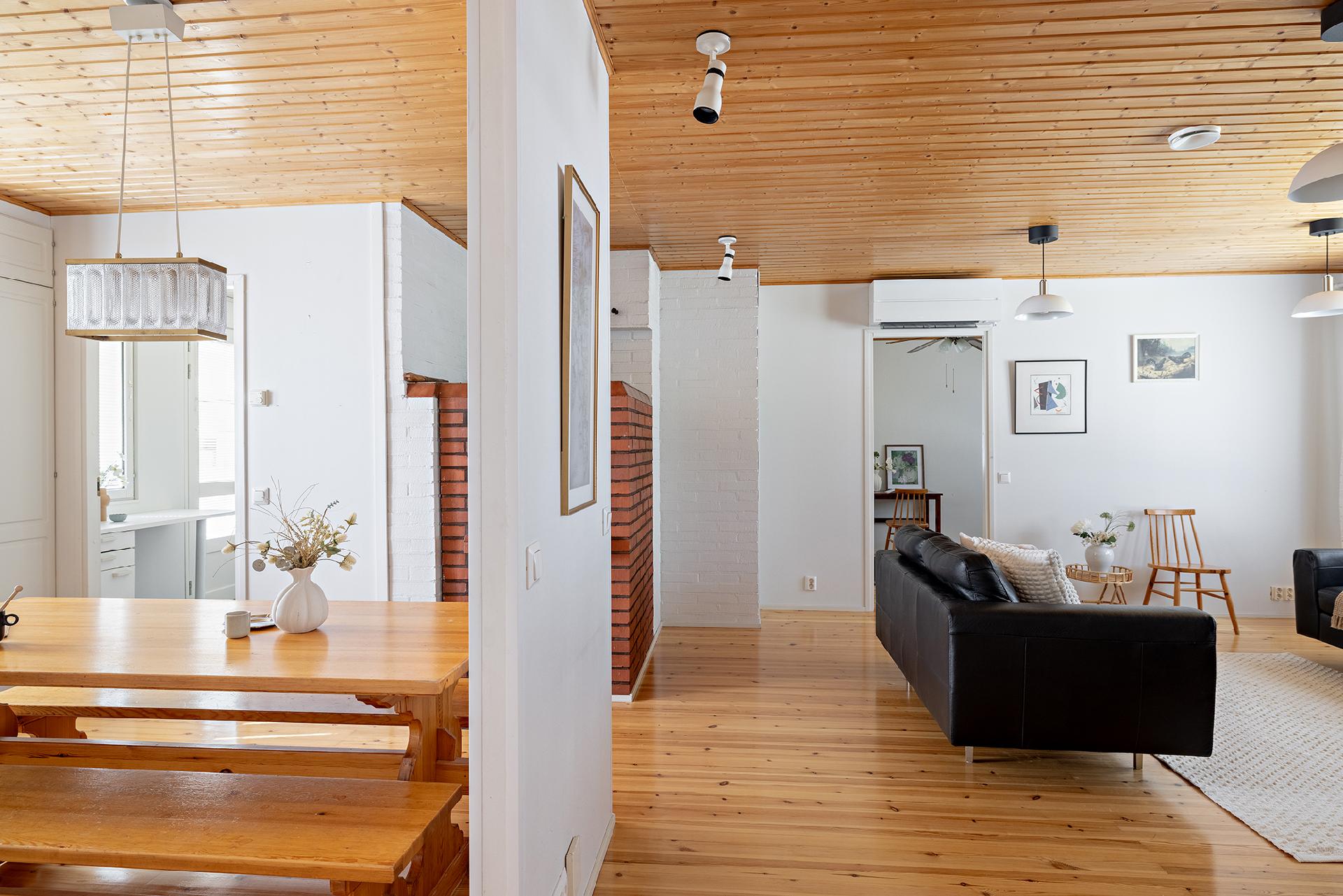 Lautatarhantie 6, Sahanranta, Vaala