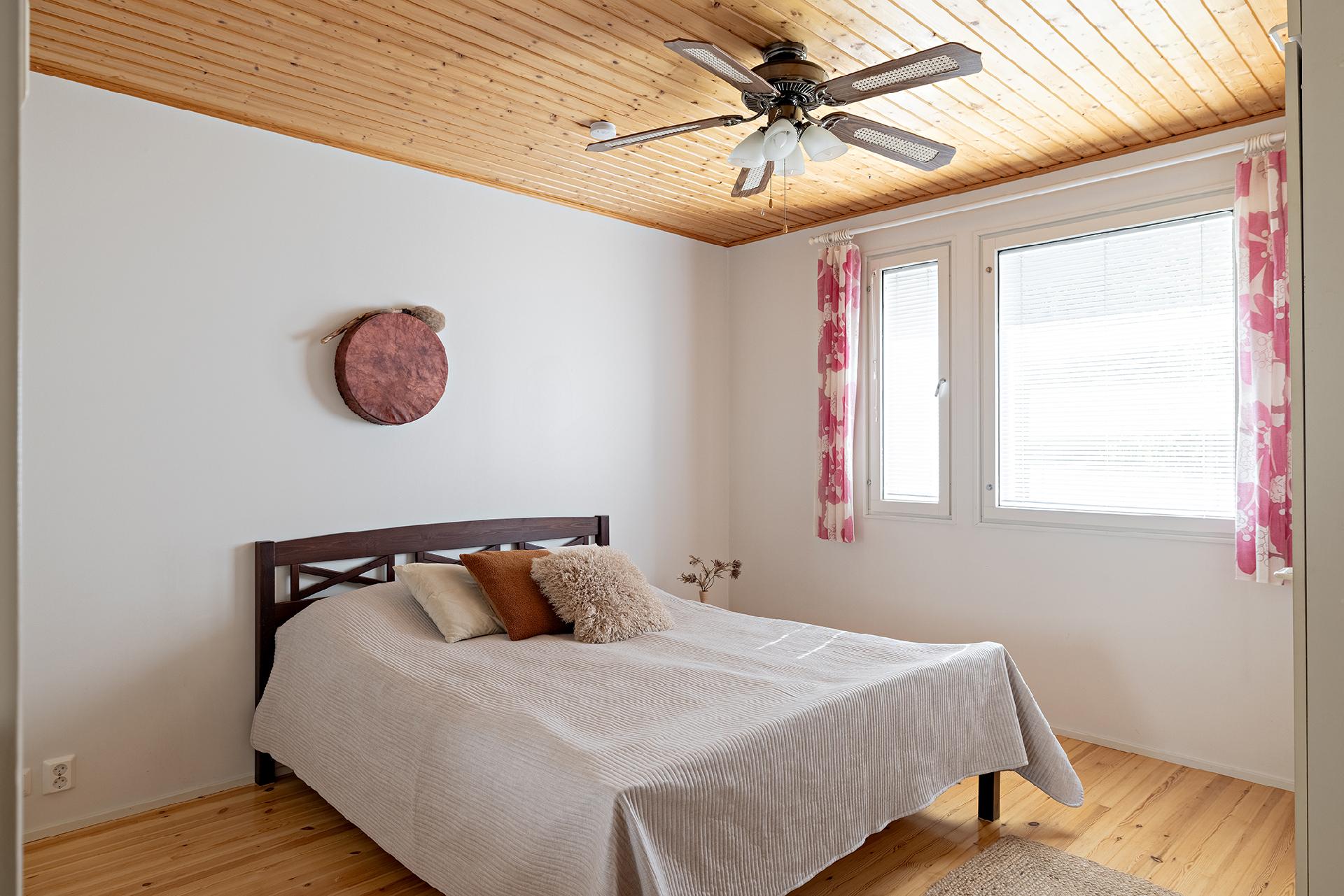 Lautatarhantie 6, Sahanranta, Vaala