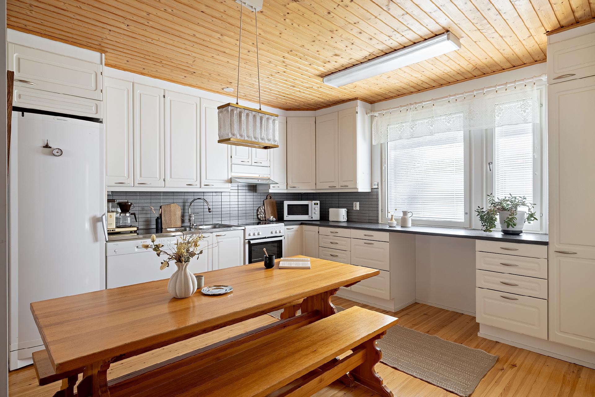 Lautatarhantie 6, Sahanranta, Vaala