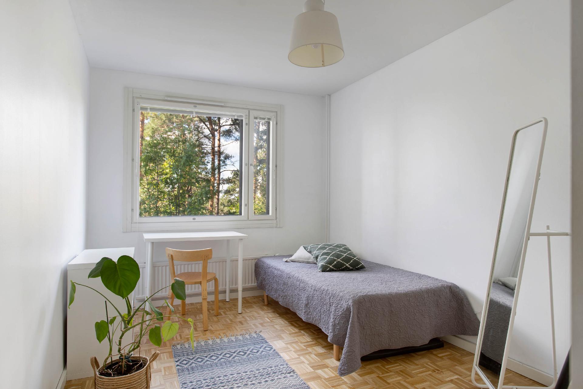 Pienemmän puolen makuuhuone