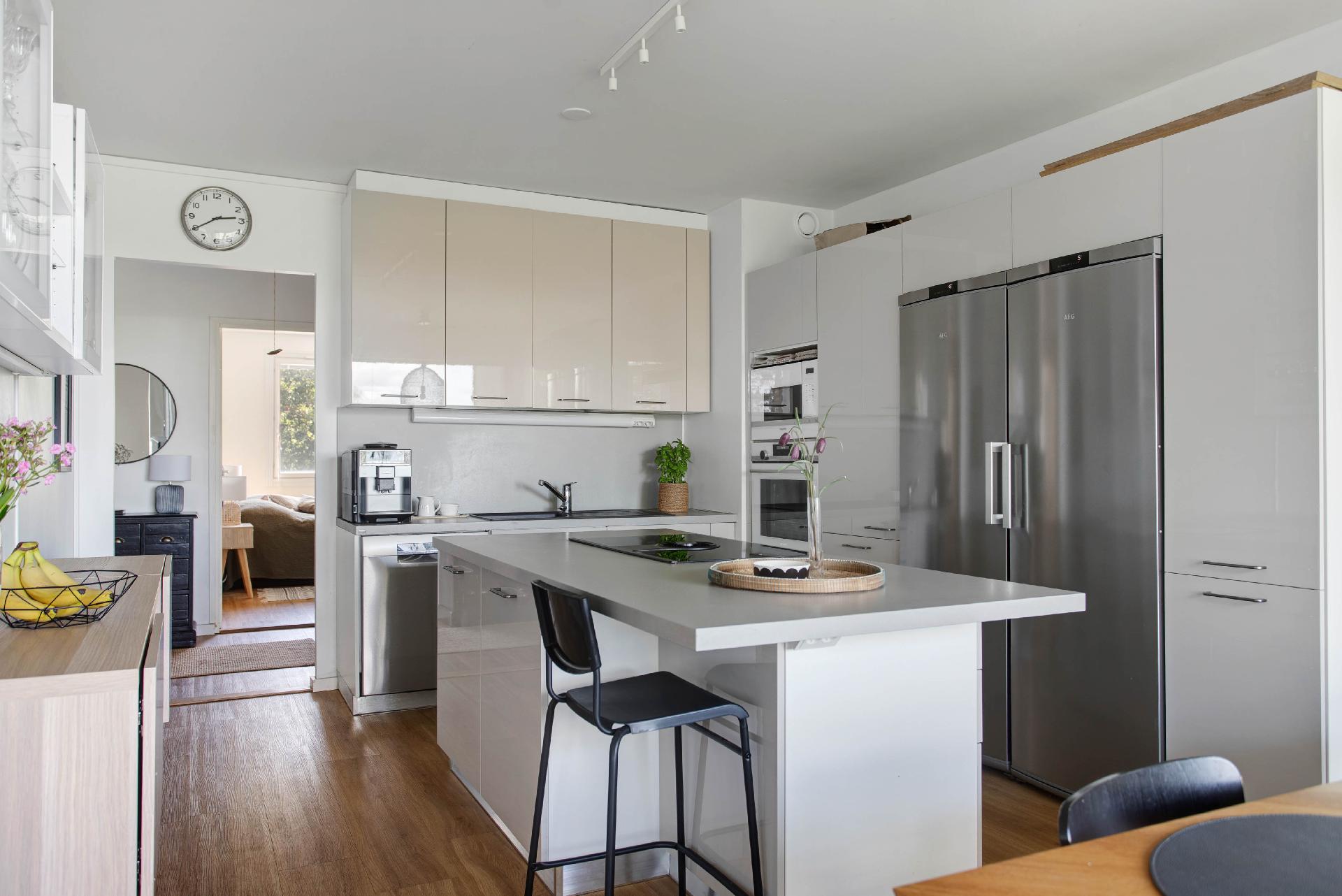 Aallonhuippu 8, Kivenlahti, Espoo