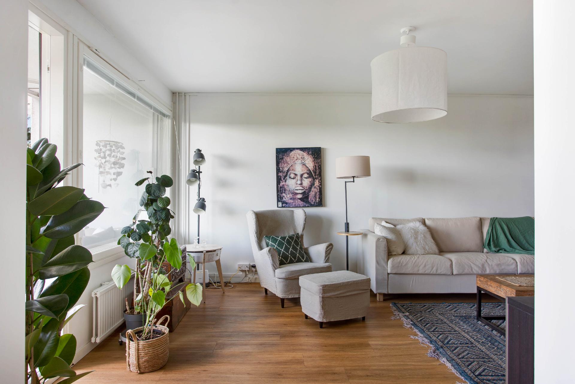 Aallonhuippu 8, Kivenlahti, Espoo