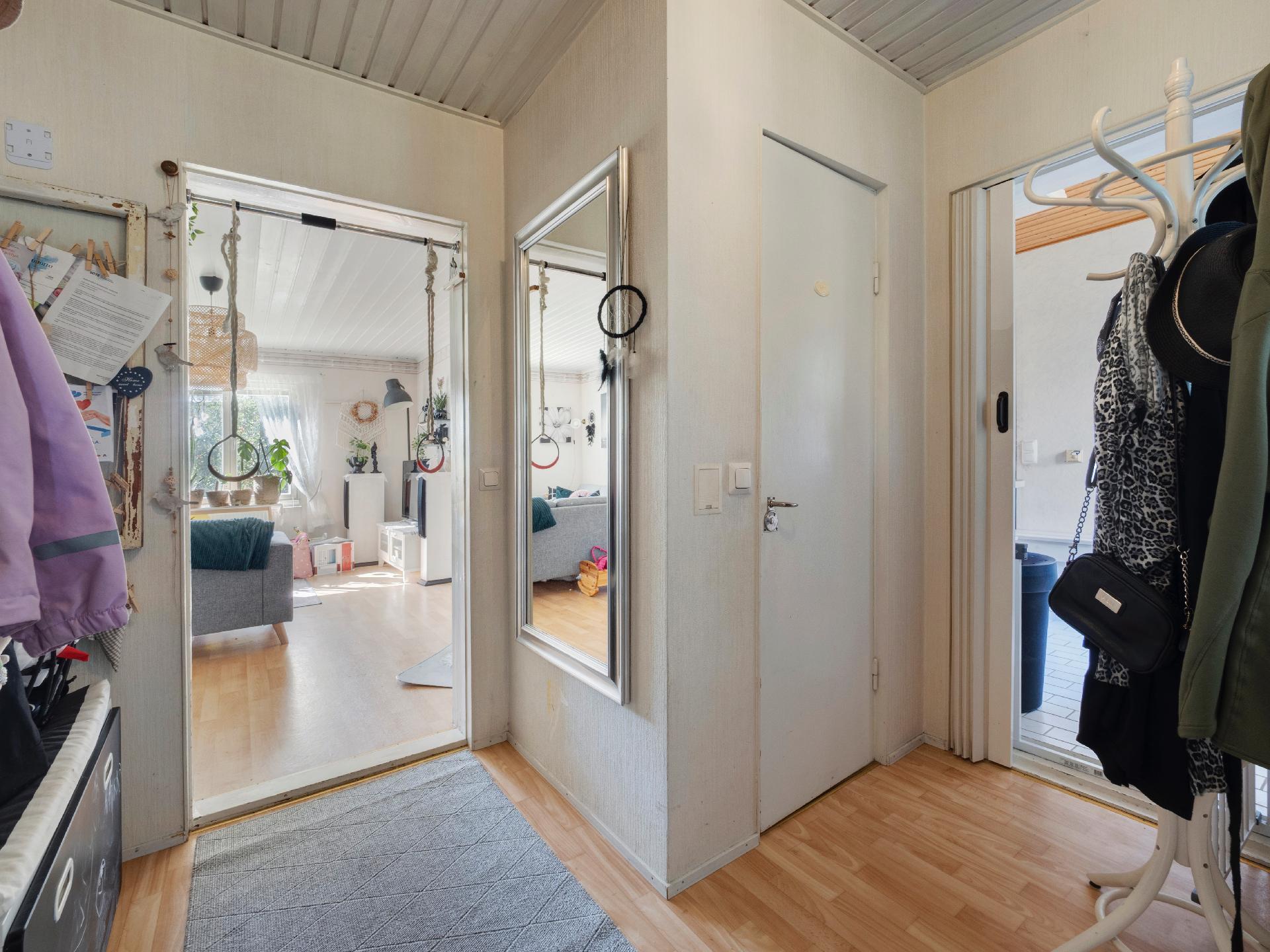 Kurkijoenkatu 6, Niinivaara, Joensuu