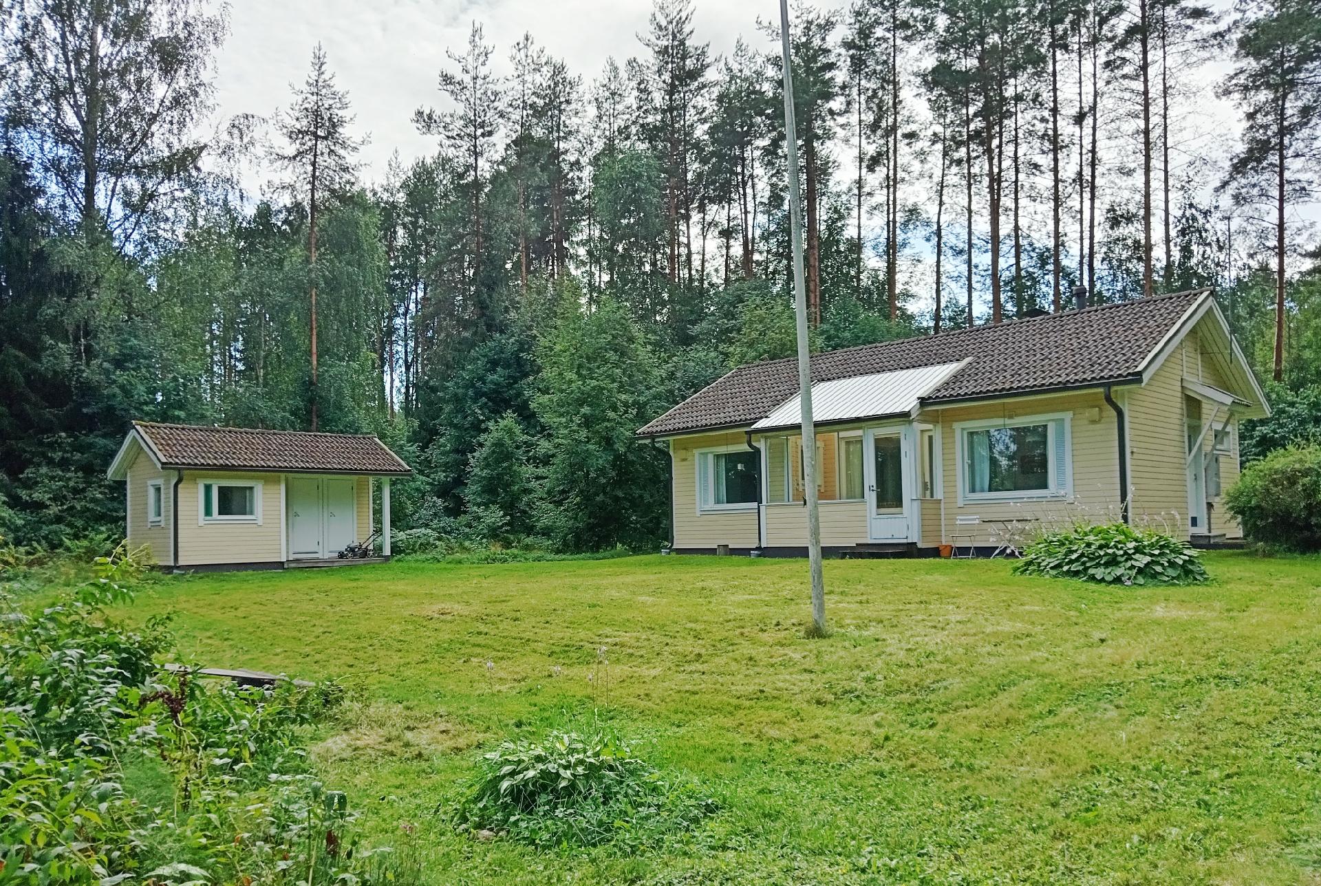 Suvirannantie 11, Hamina, Hausjärvi