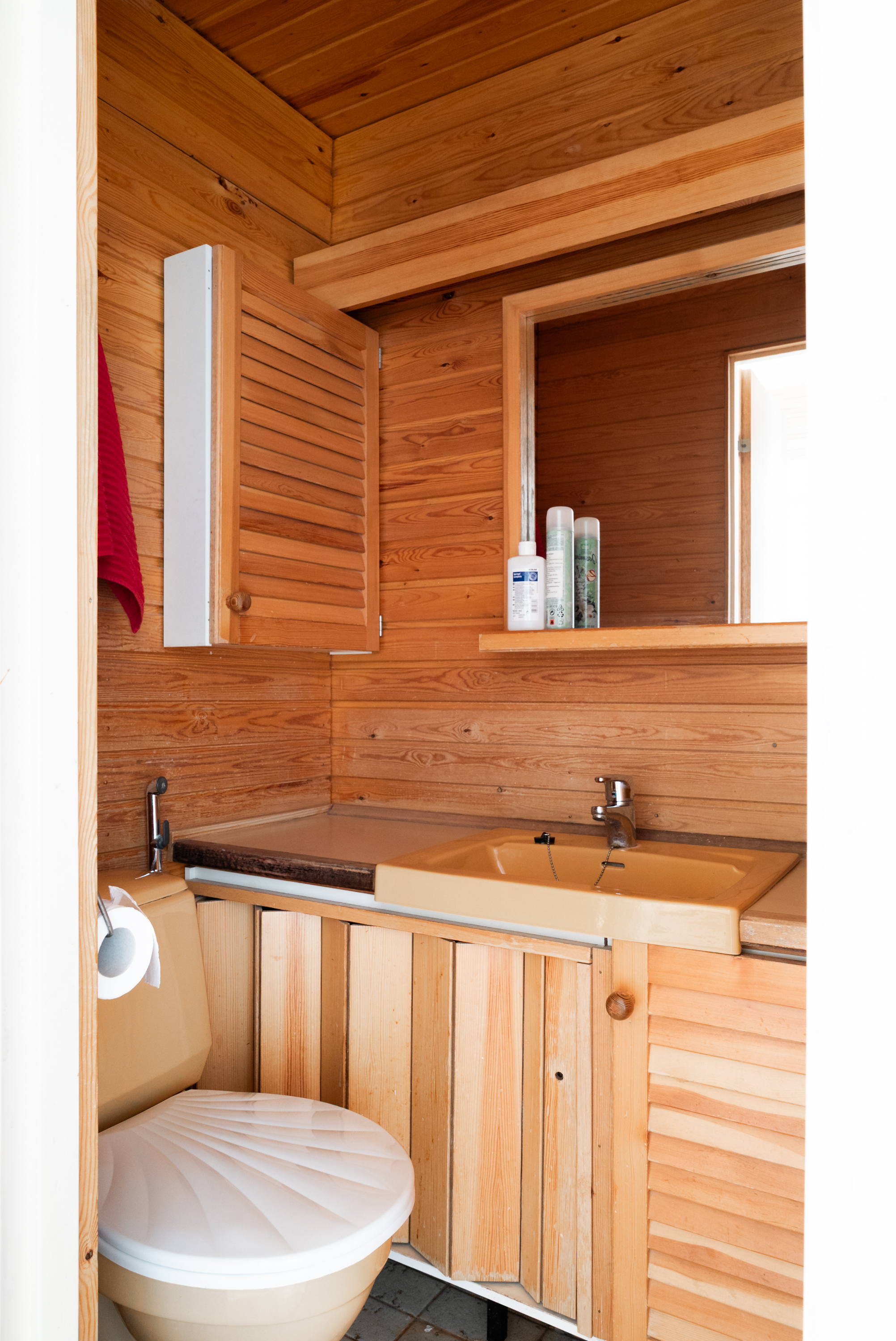 Erillinen wc