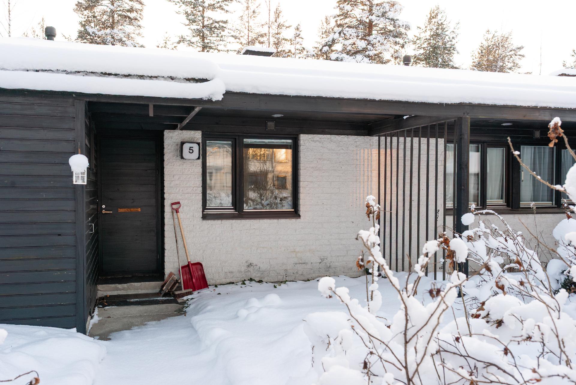 Puolukkakuja 15, Varikko, Jyväskylä