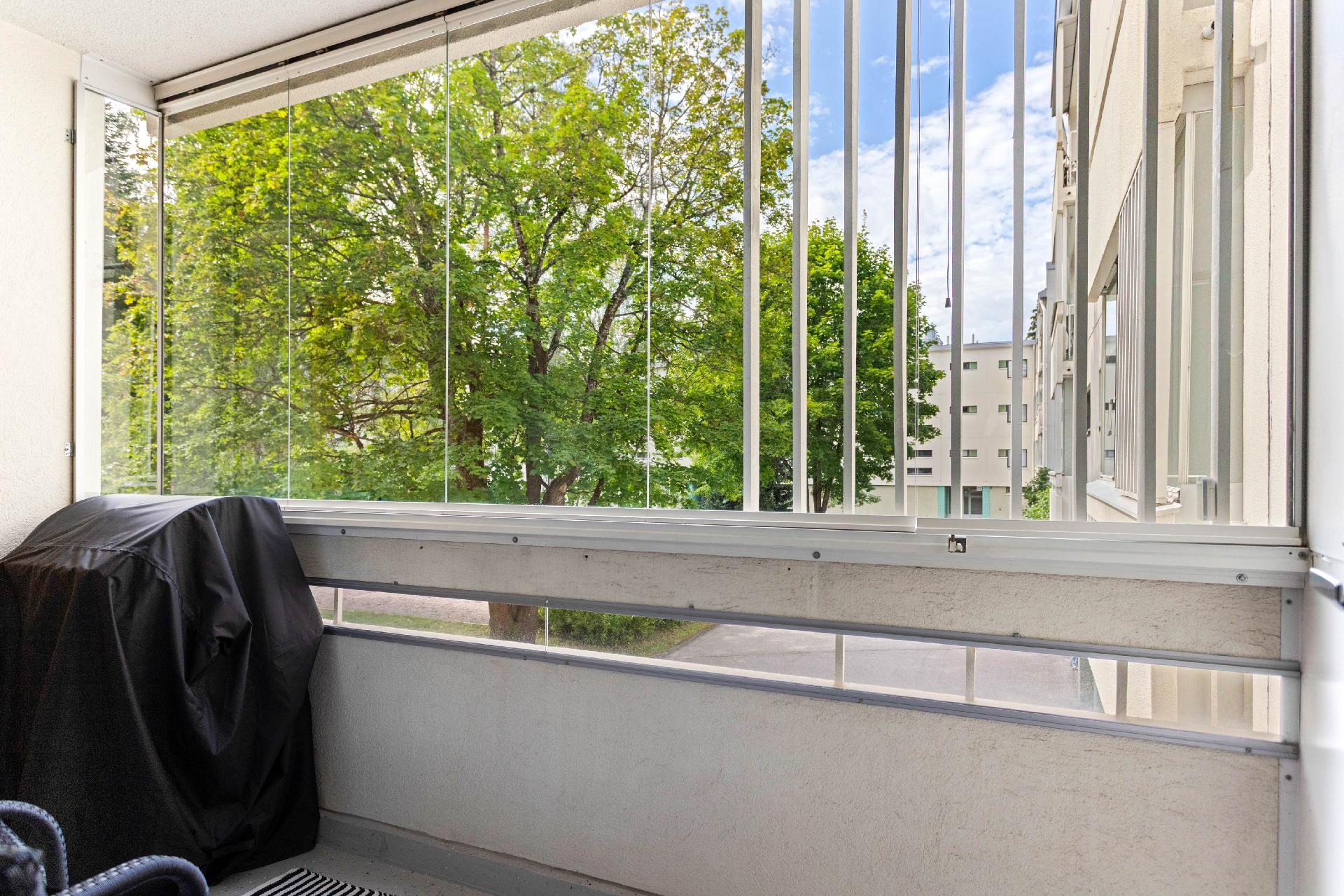 Vanamontie 4, Simonmetsä, Vantaa