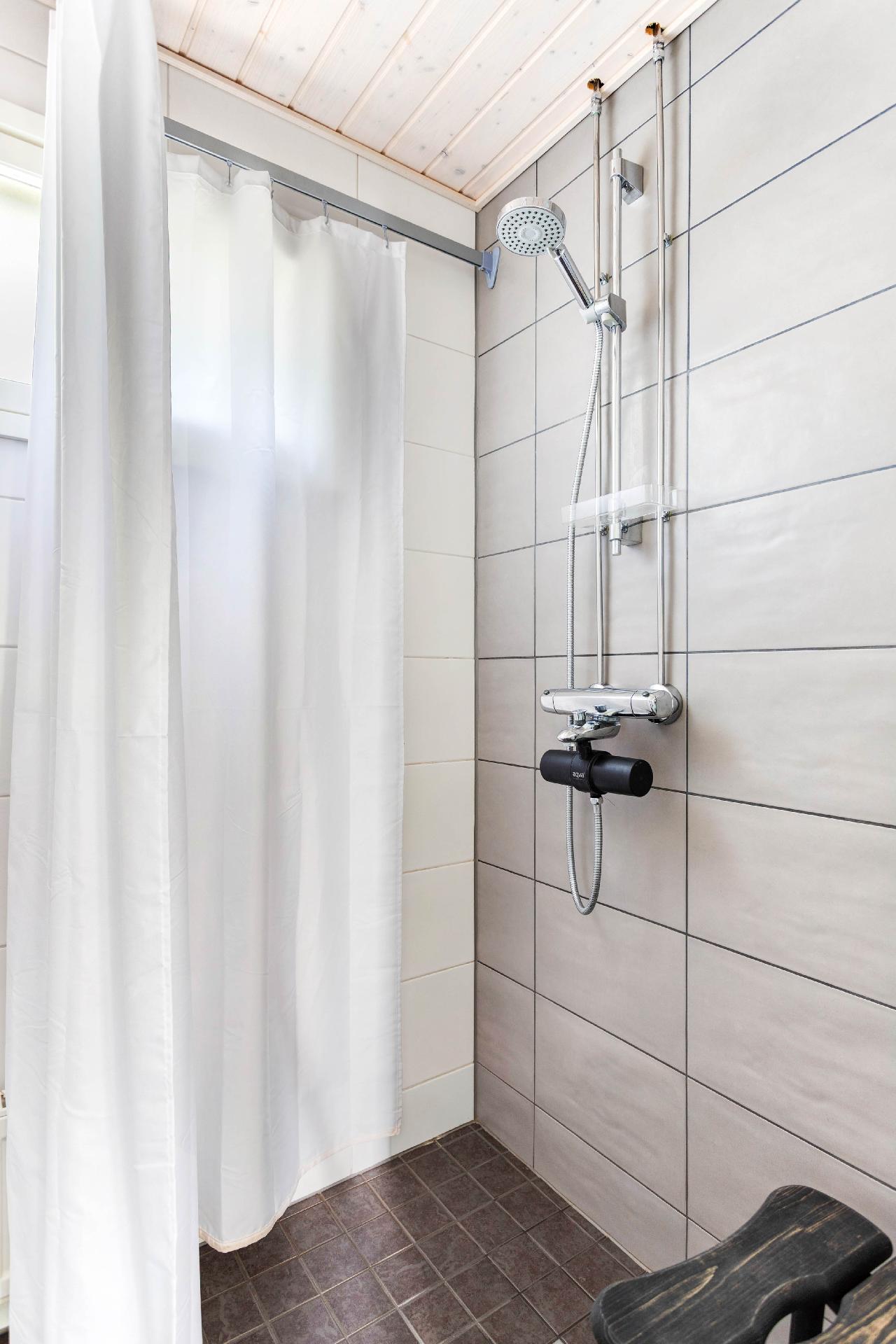 Vanamontie 4, Simonmetsä, Vantaa