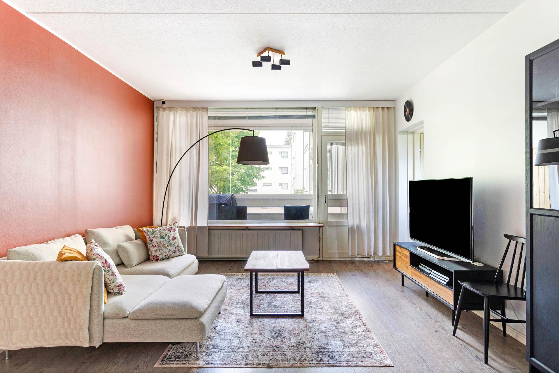 Vanamontie 4, Simonmetsä, Vantaa