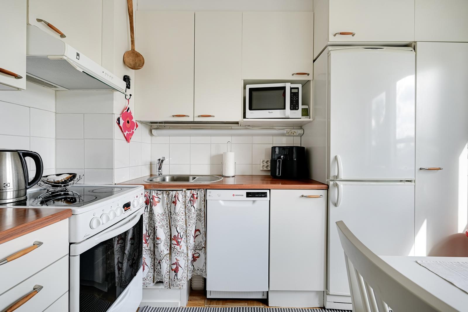 Kirkkotie 7, Keskusta, Järvenpää