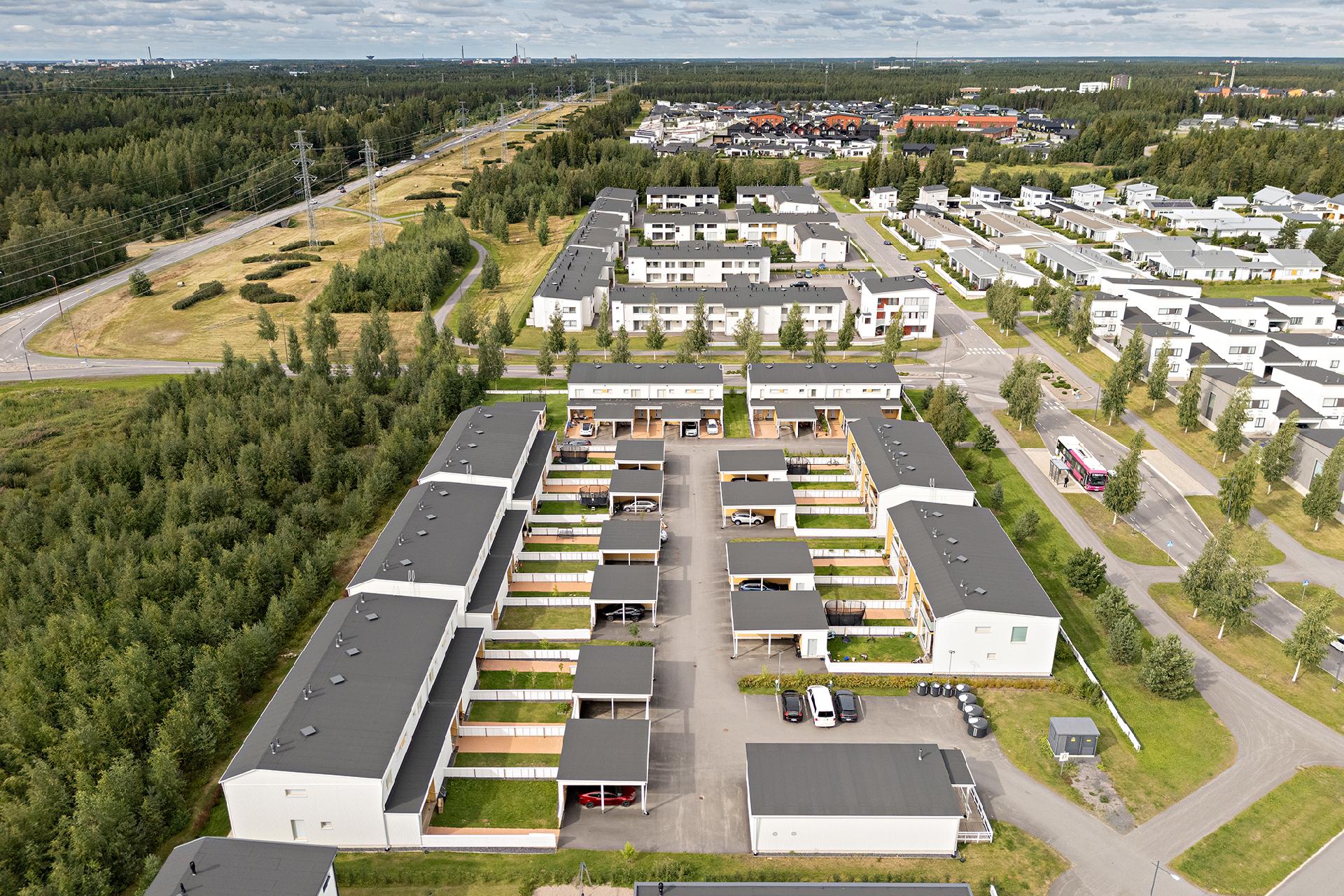 Hölkkäkuja 2, Kivikkokangas, Oulu