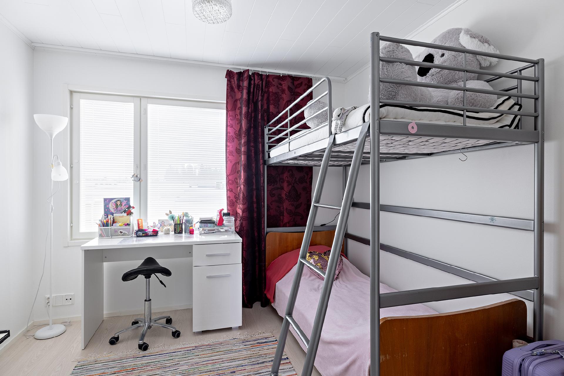 Hölkkäkuja 2, Kivikkokangas, Oulu