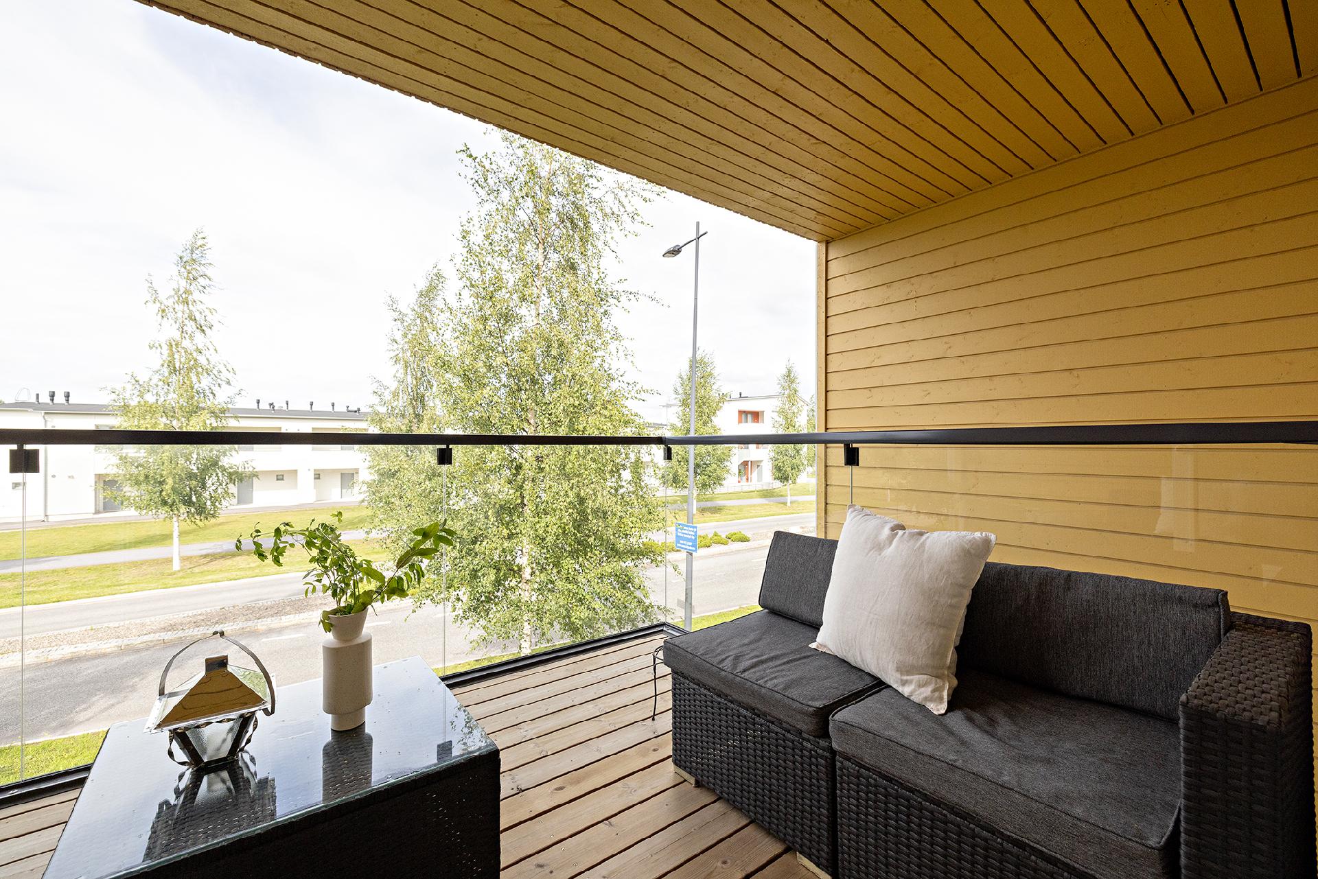 Hölkkäkuja 2, Kivikkokangas, Oulu