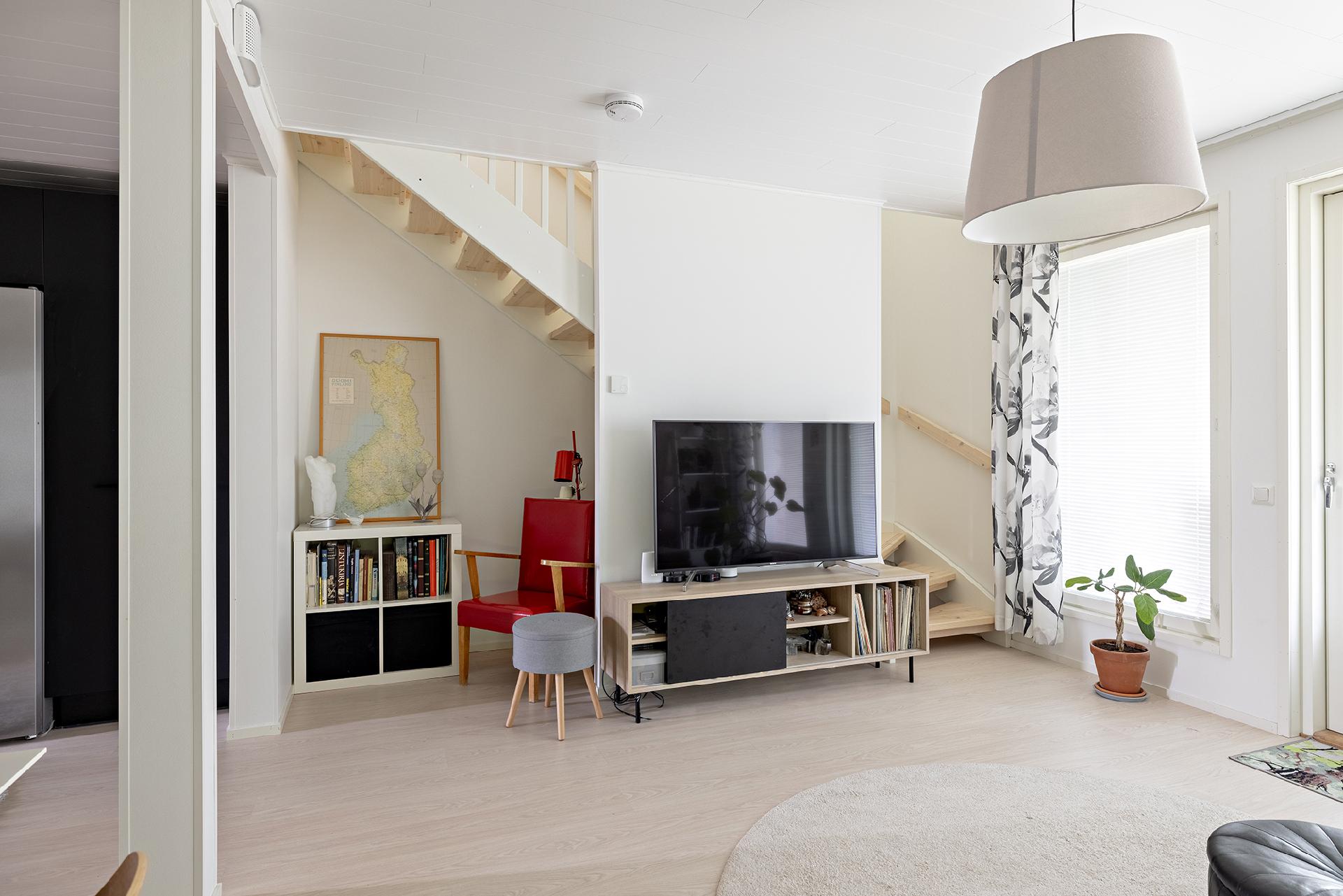 Hölkkäkuja 2, Kivikkokangas, Oulu