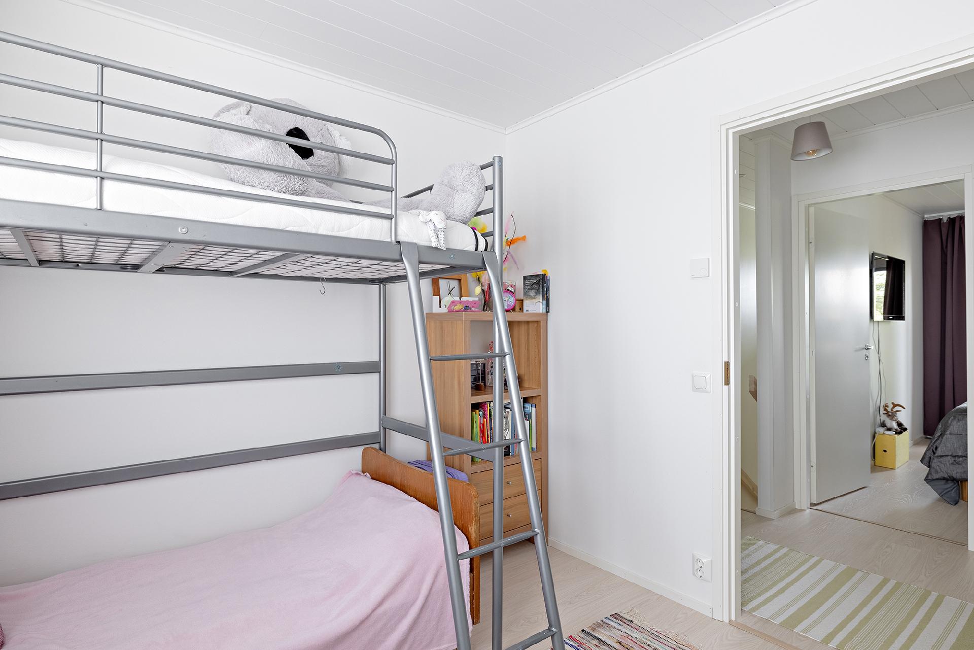 Hölkkäkuja 2, Kivikkokangas, Oulu